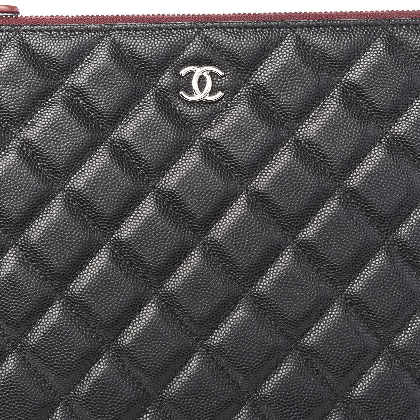 Caviar Quilted Medium Cosmetic Case Black