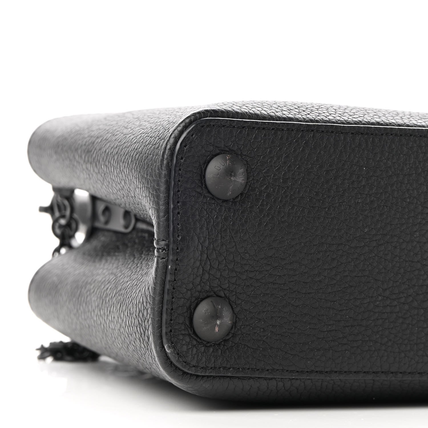 Louis Vuitton Taurillon Capucines BB Matte Black 8 of 8