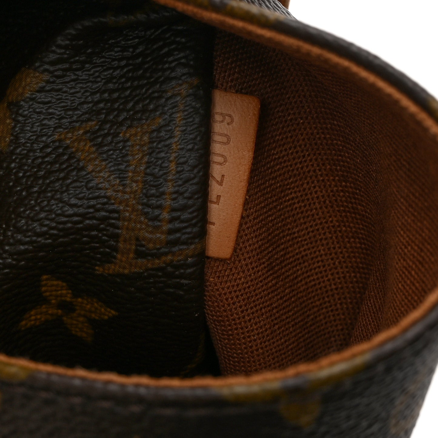 Monogram Totally PM