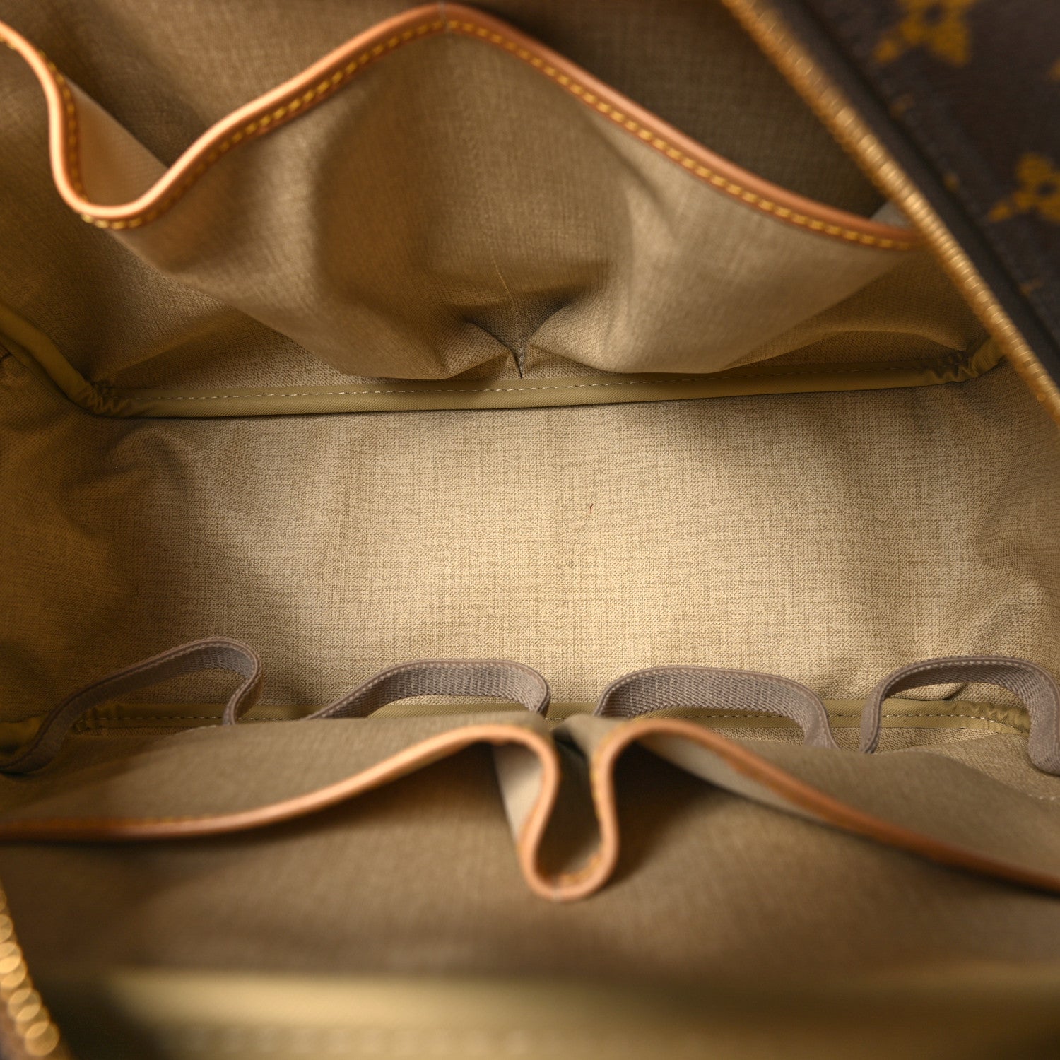 Louis Vuitton Monogram Deauville 5 of 9