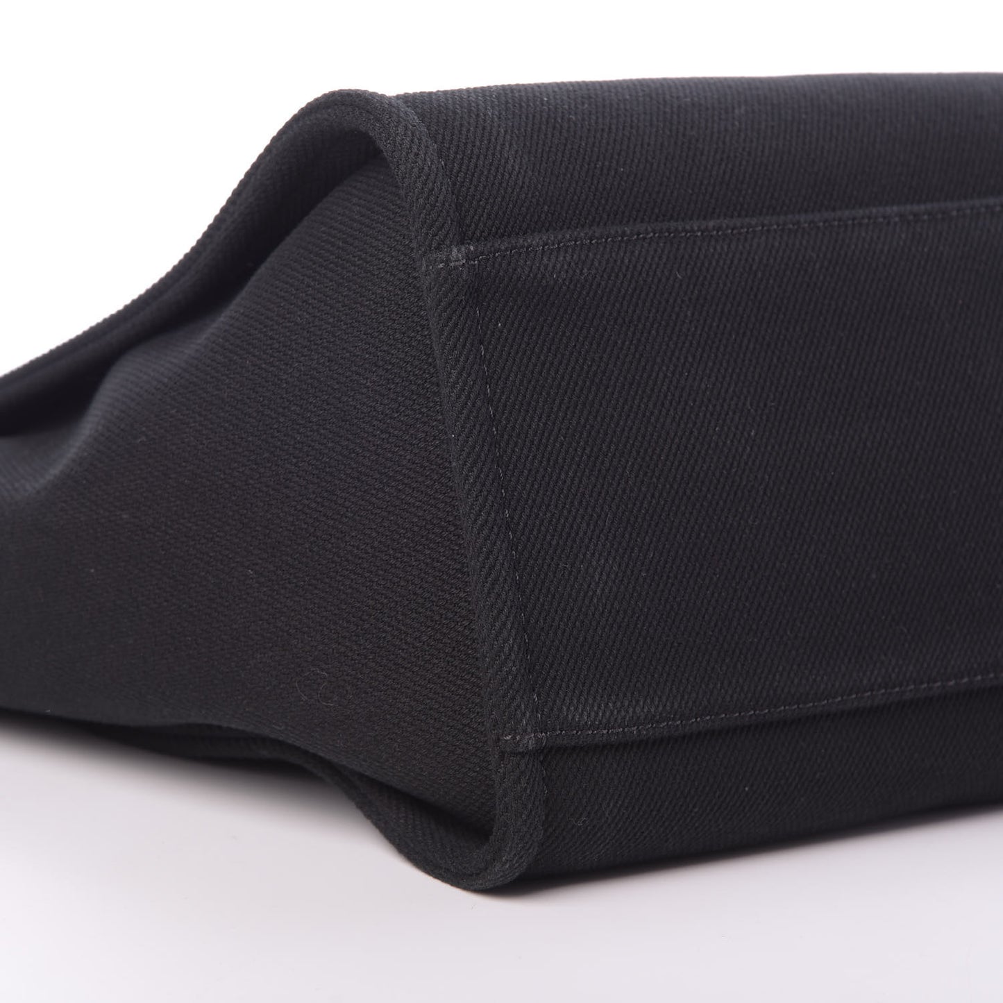 Canvas Pearl Medium Deauville Tote Black