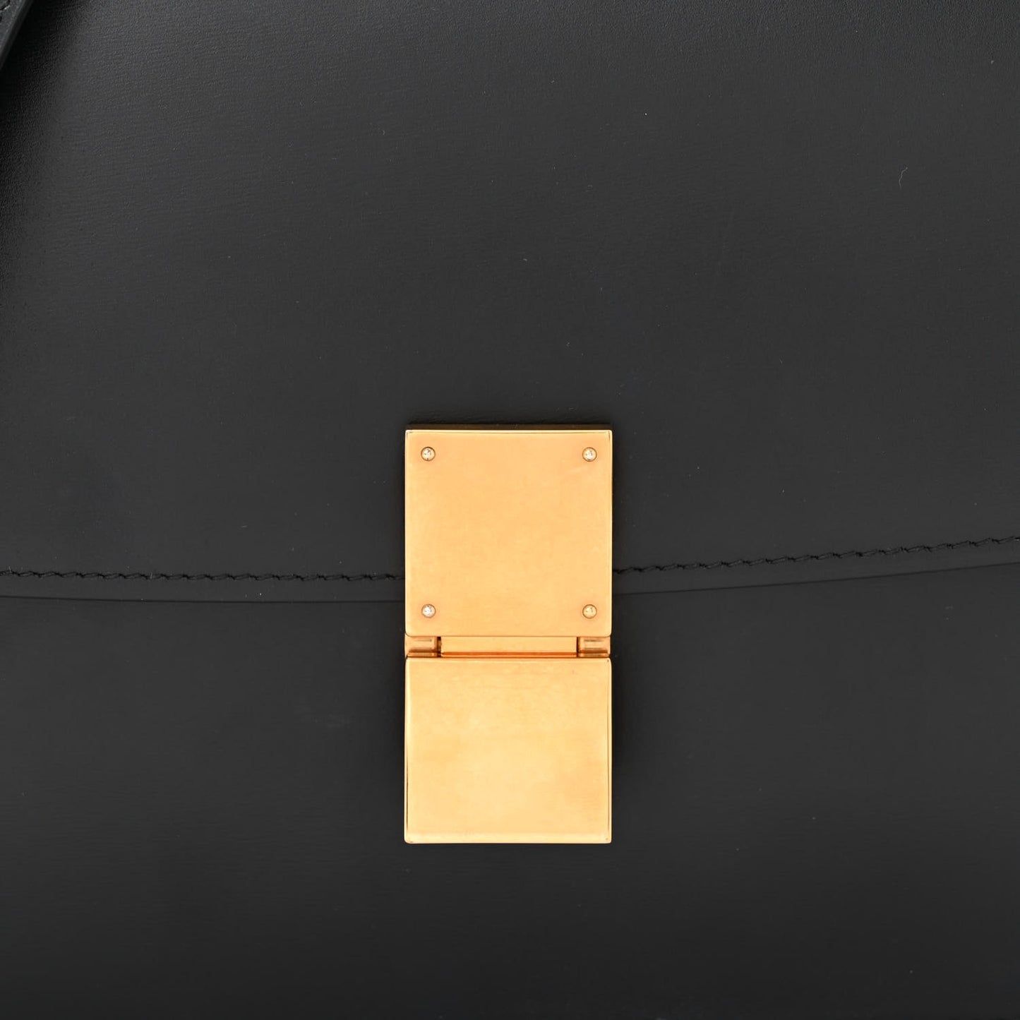 Box Calfskin Medium Classic Box Flap Bag Black