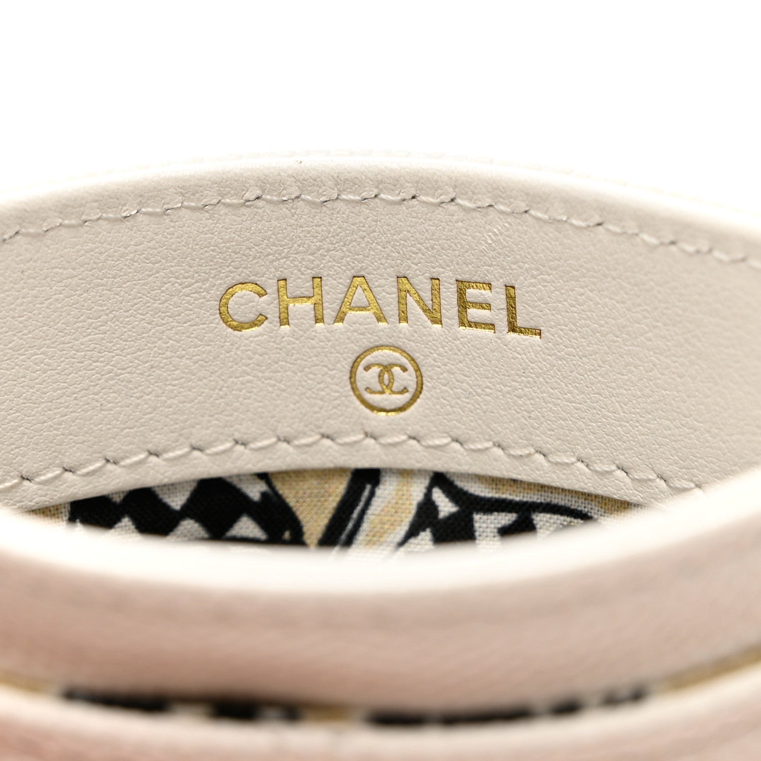 Chanel Caviar Metal Quilted Striated CC Card Holder White 7 of 9