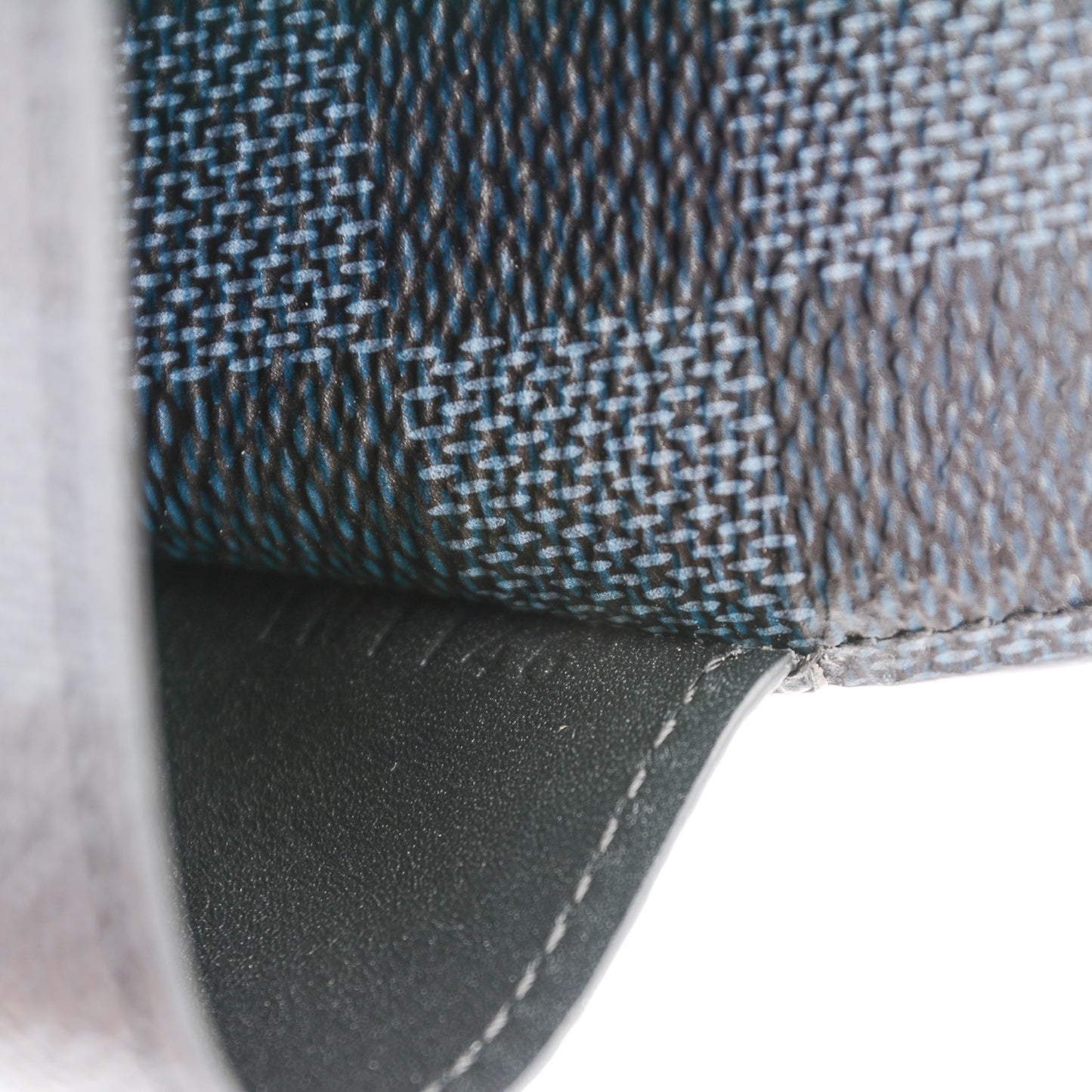 Damier Cobalt America's Cup Regatta Ribbon iPhone Pochette