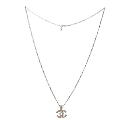 Chanel CC Necklace Gold 3 of 5