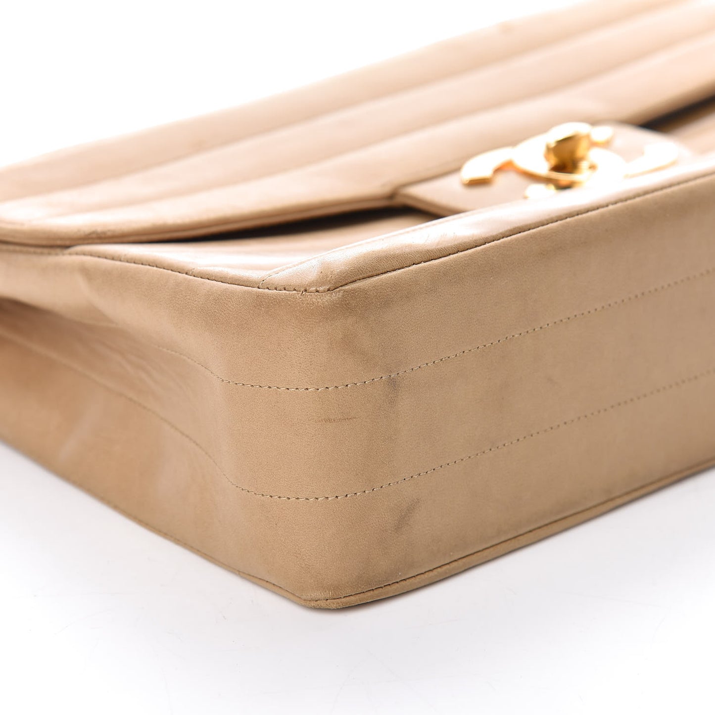 Lambskin Horizontal Quilt Jumbo Single Flap Beige