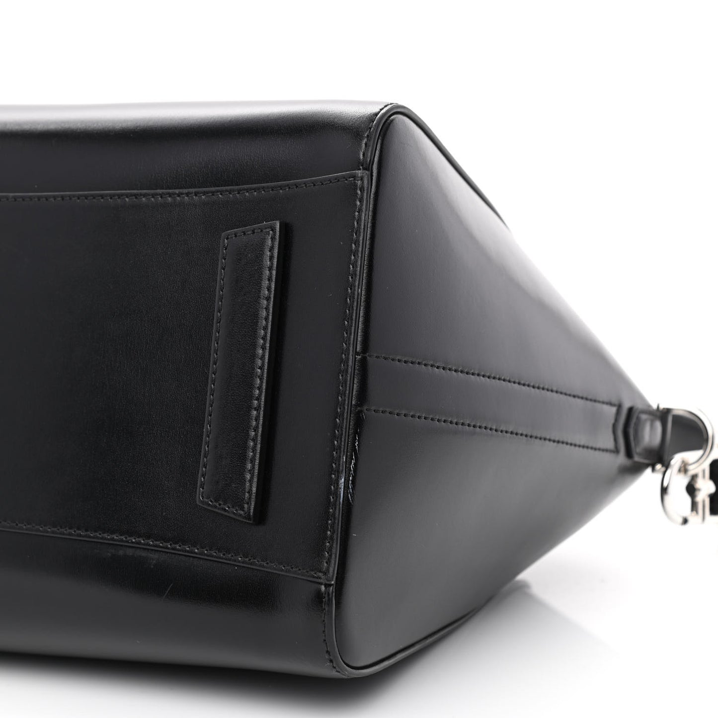 Shiny Lord Calfskin Medium Antigona Black
