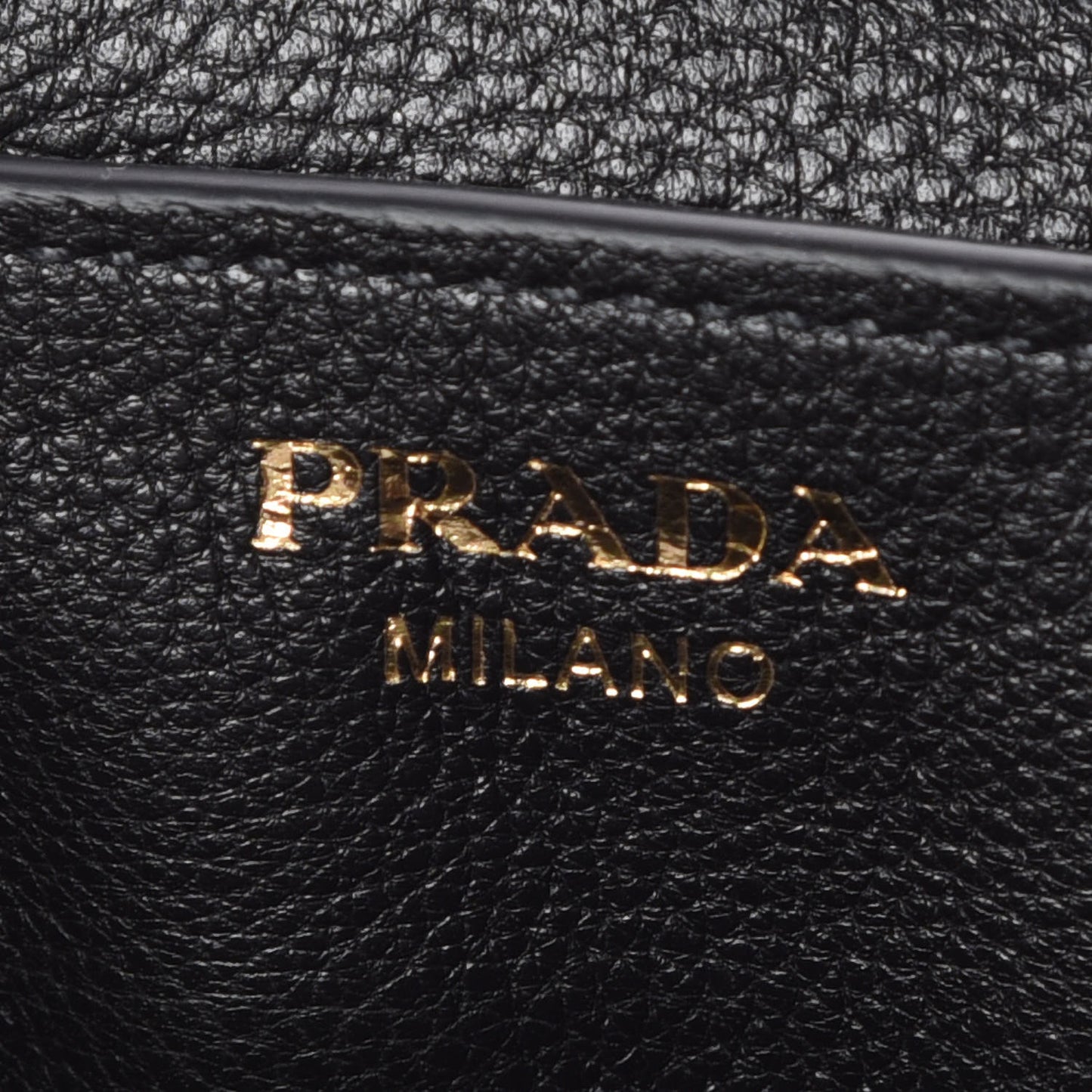 Vitello Daino Saddle Bag Black