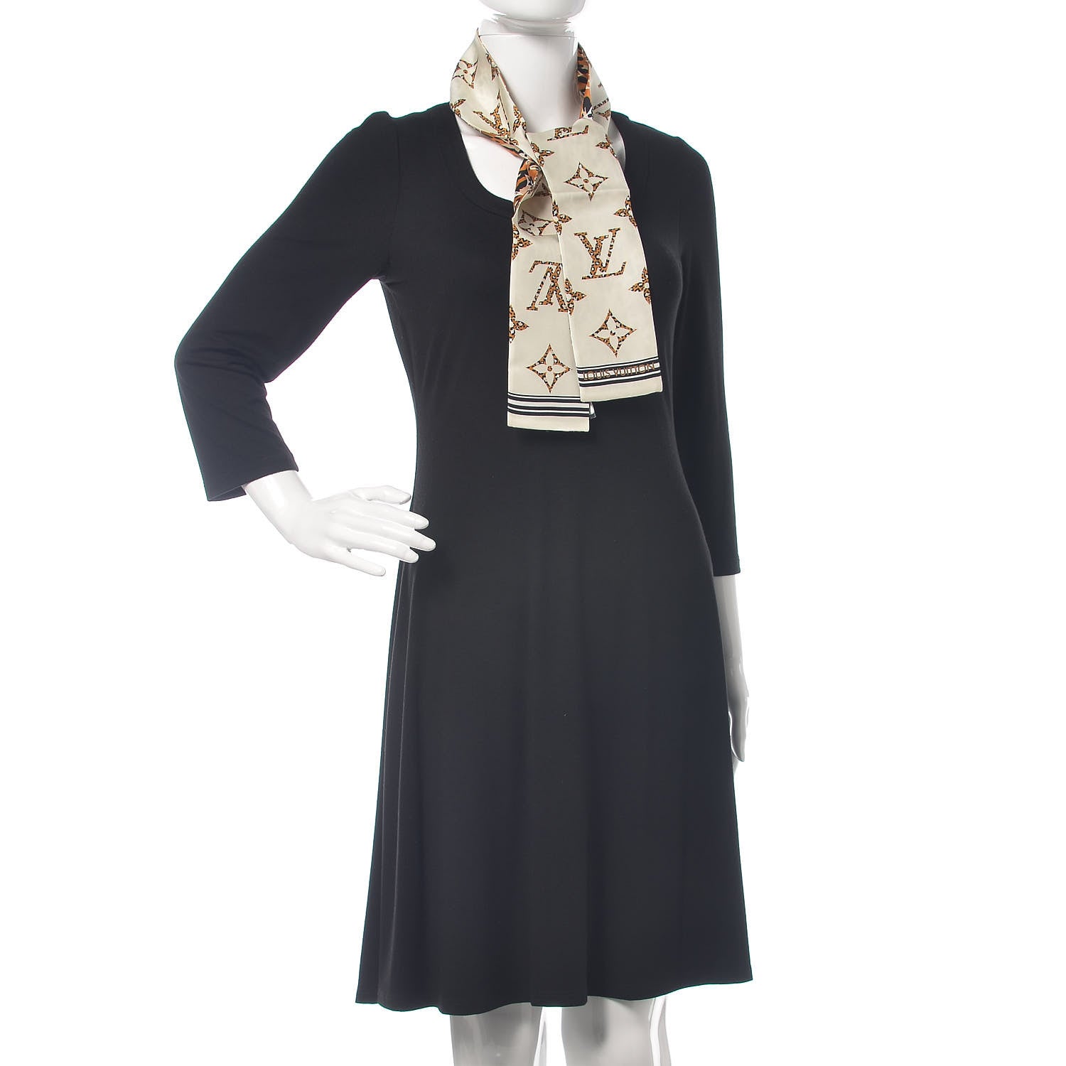 Louis Vuitton Silk Monogram Giant Jungle Bandeau Ivory 2 of 4