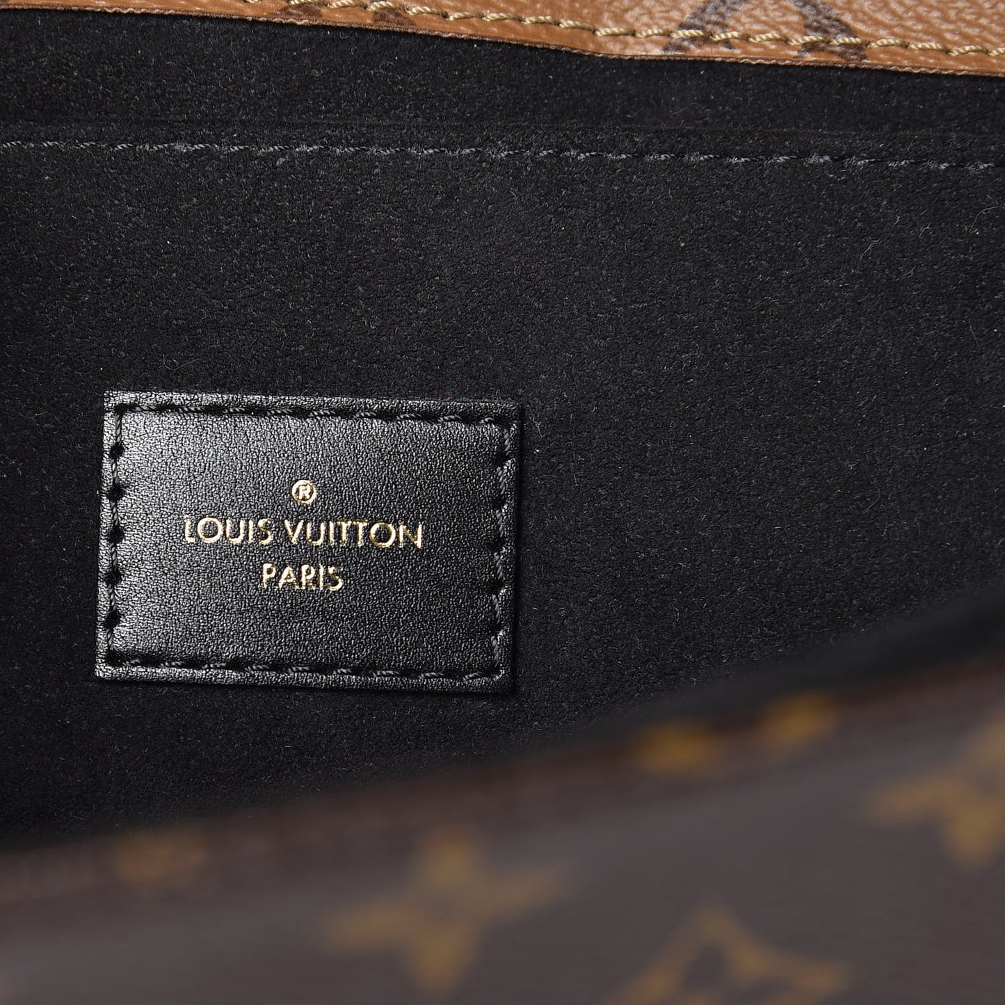 Reverse Monogram Pochette Metis