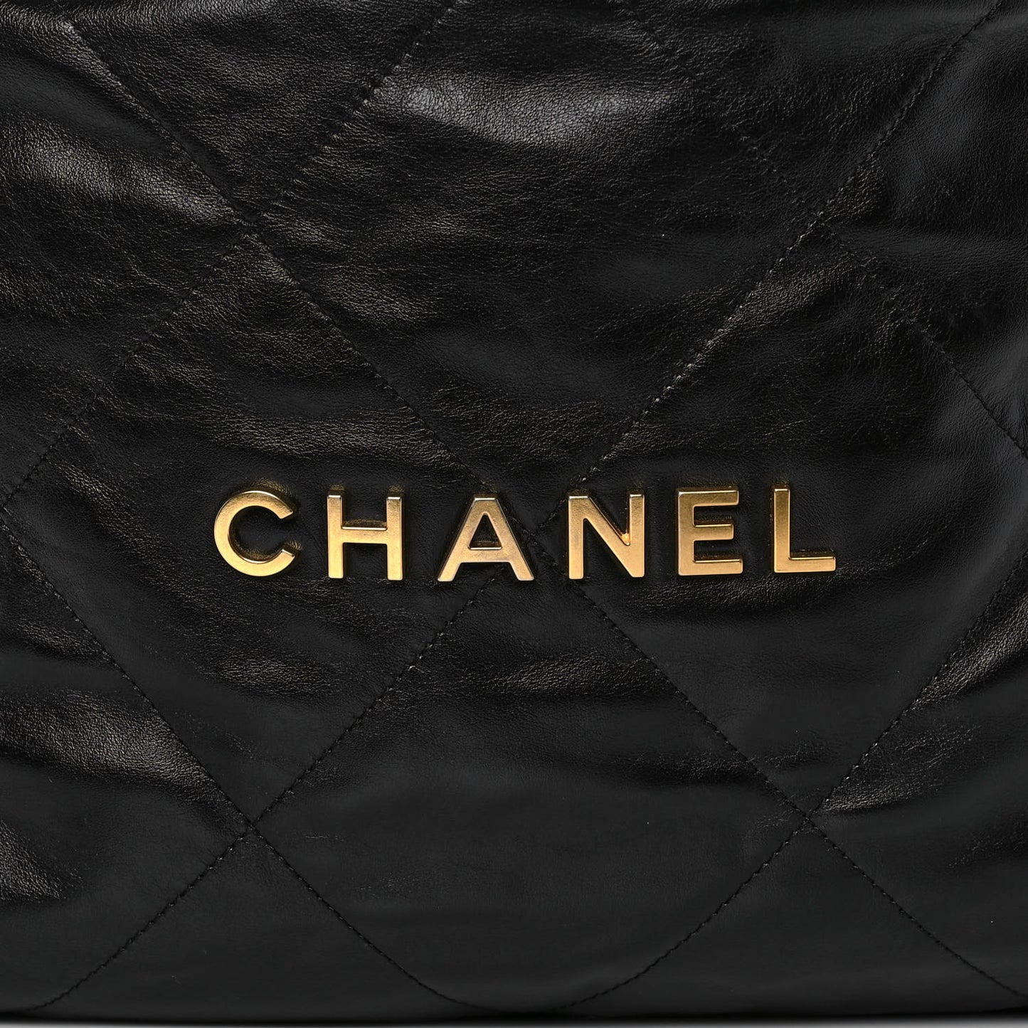 Shiny Calfskin Quilted Chanel 22 Black