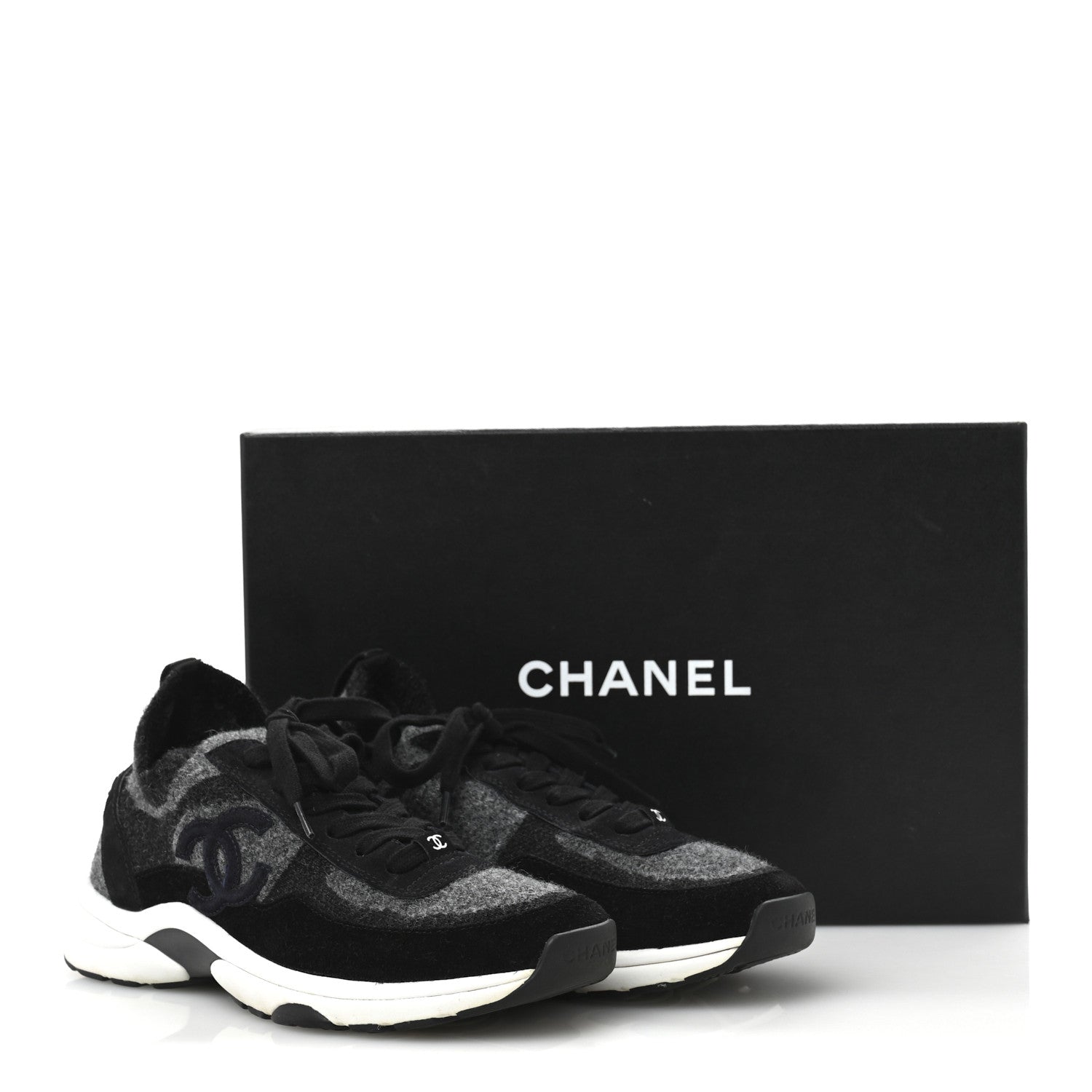 Chanel Knit Fabric Suede Calfskin Womens CC Sneakers 38 Grey Black 9 of 9