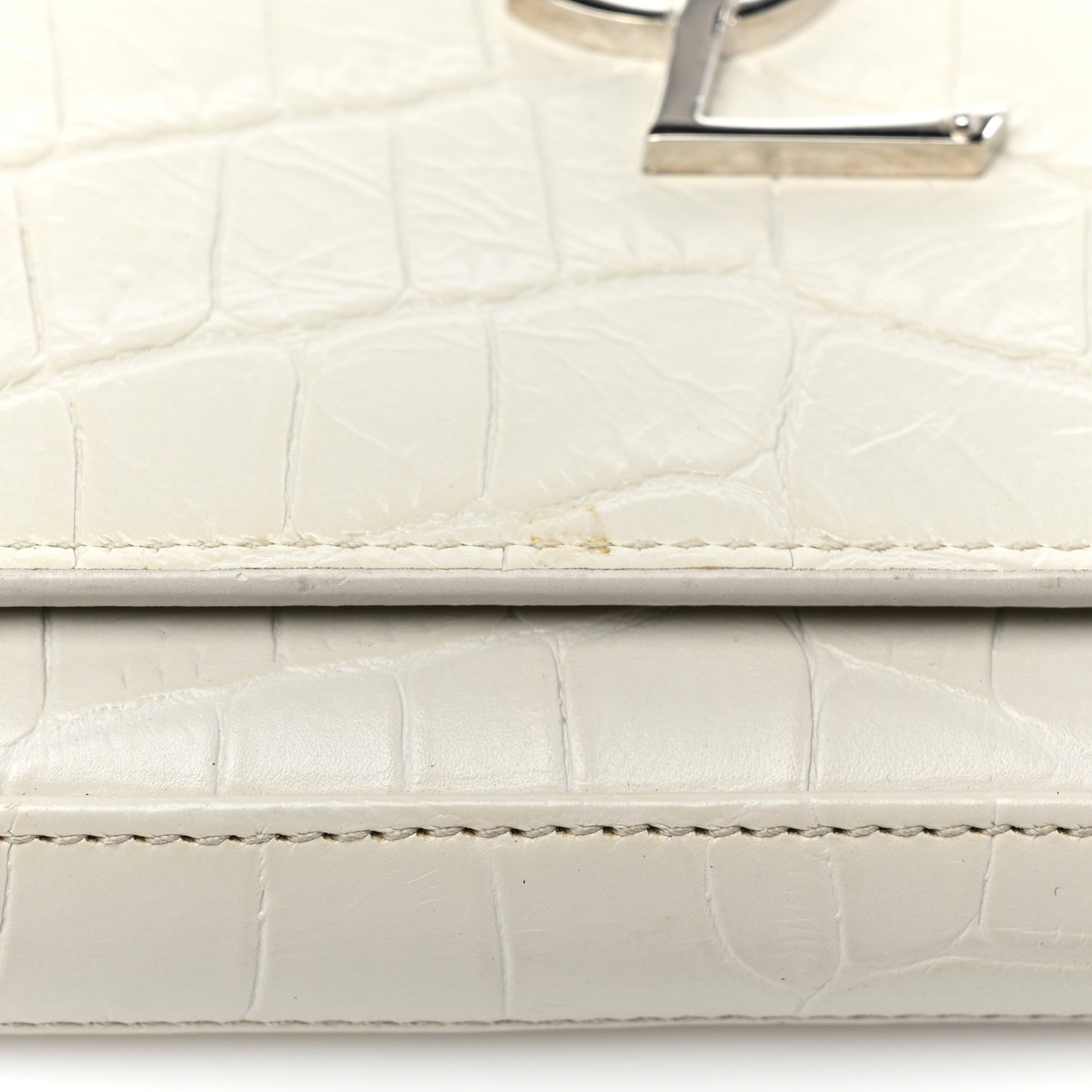 Calfskin Crocodile Embossed Monogram Chain Wallet Blanc Vintage