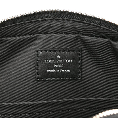 Louis Vuitton Damier Graphite 3D Trio Messenger 6 of 9