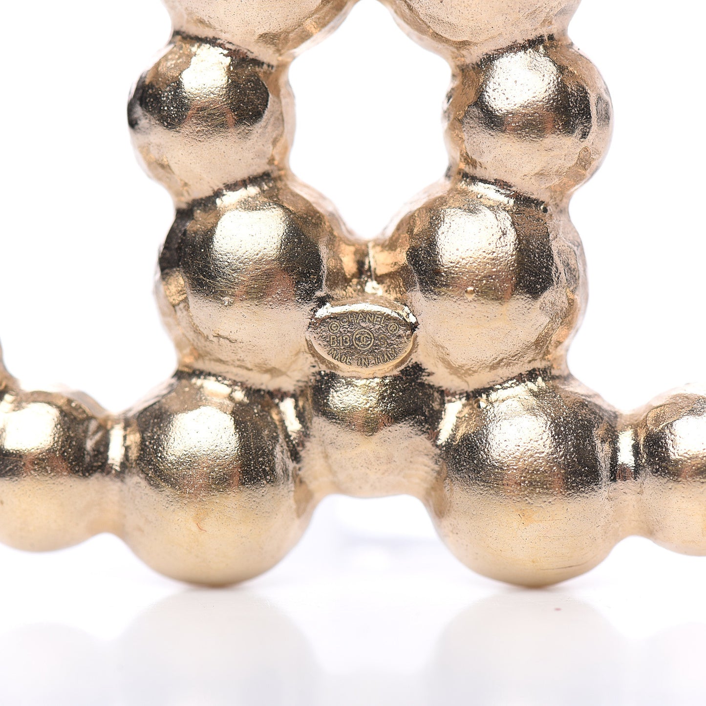 Pearl CC Brooch Gold