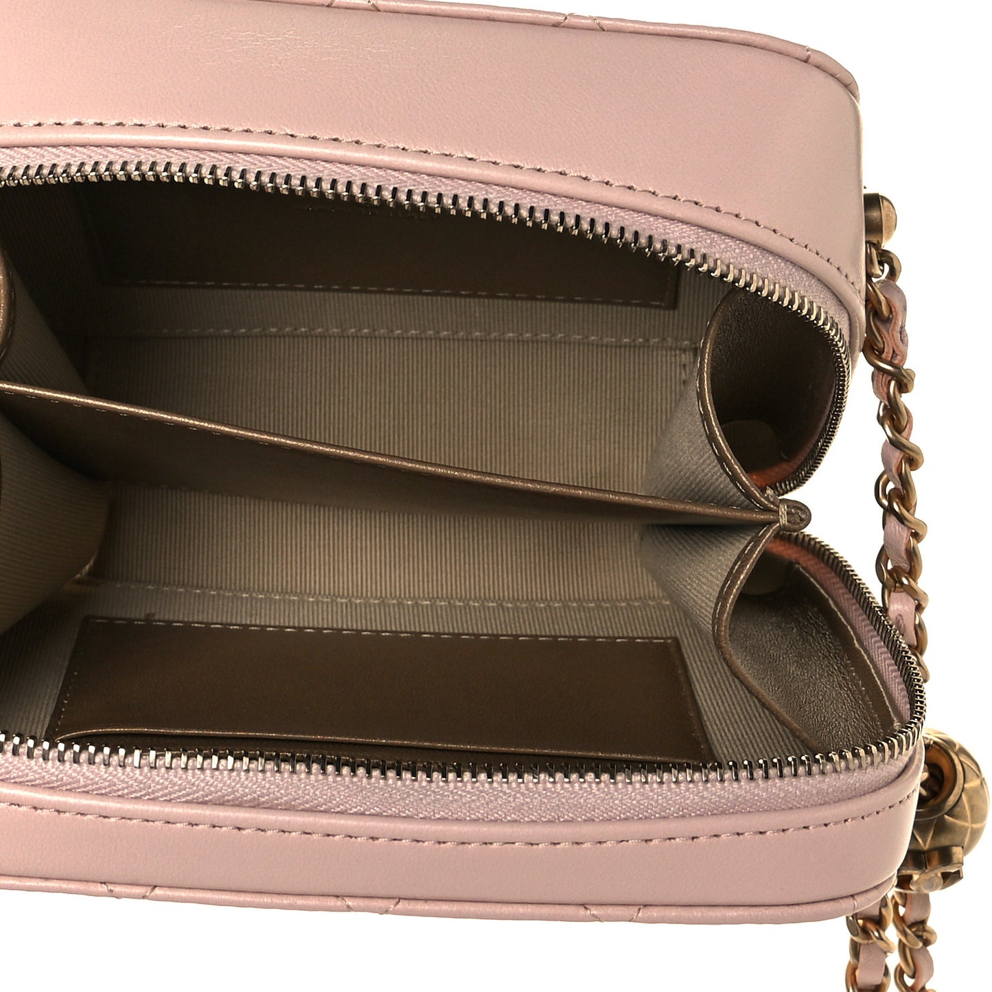Lambskin Quilted CC Pearl Crush Camera Case Light Beige