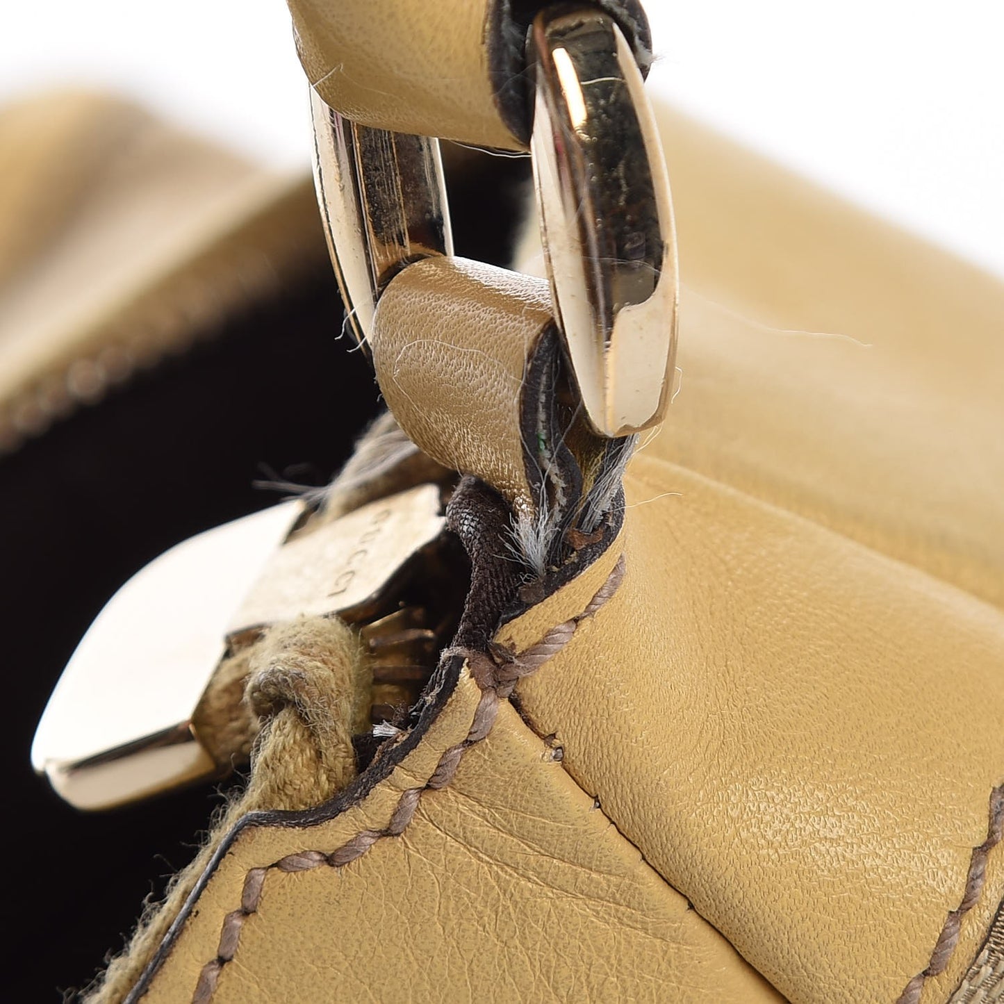 Monogram Medium D Gold Ring Hob Yellow