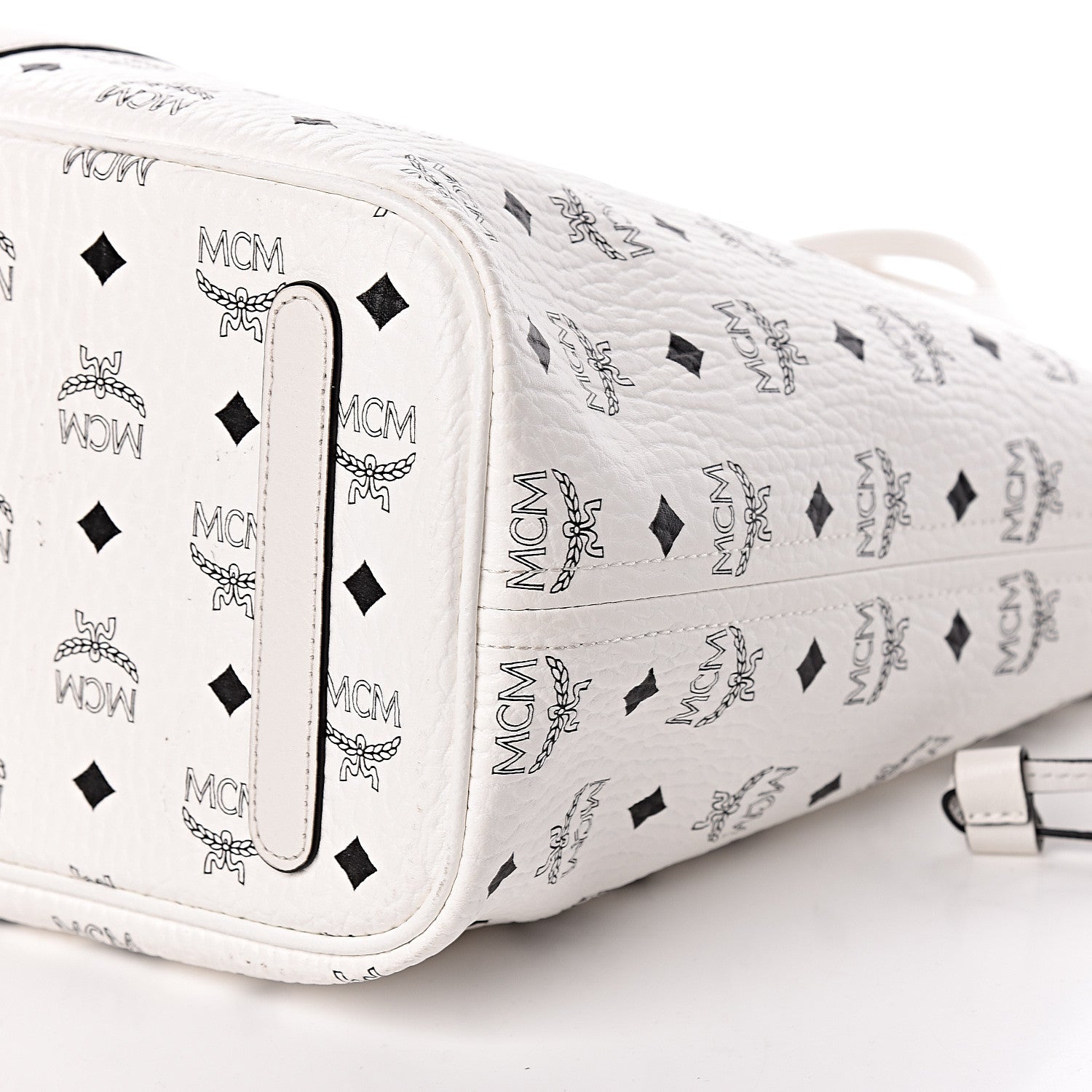 MCM Visetos Medium Liz Reversible Shopper Tote White 15 of 18