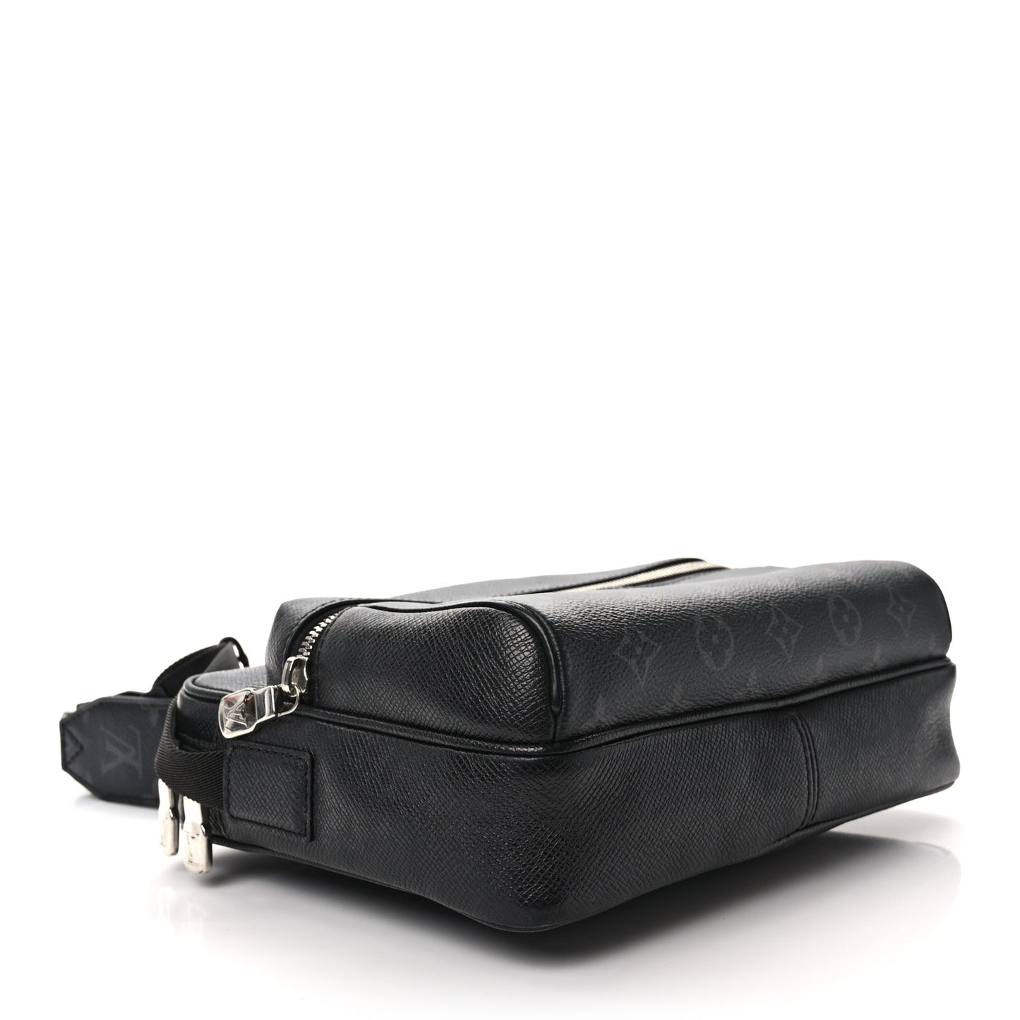 LOUIS VUITTON Taiga Monogram Eclipse Outdoor Messenger Black