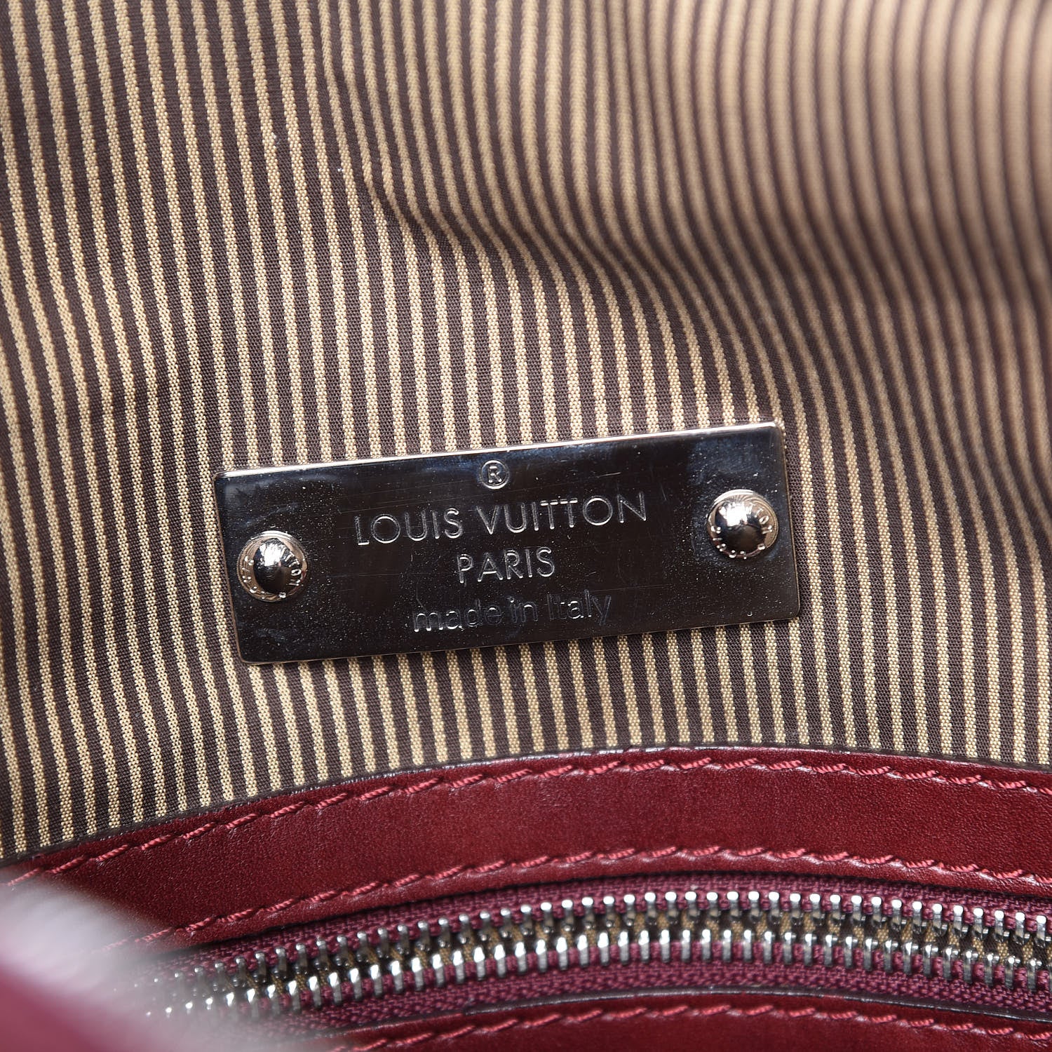 Louis Vuitton Cuir Bequia Porte Document Vertical 6 of 21