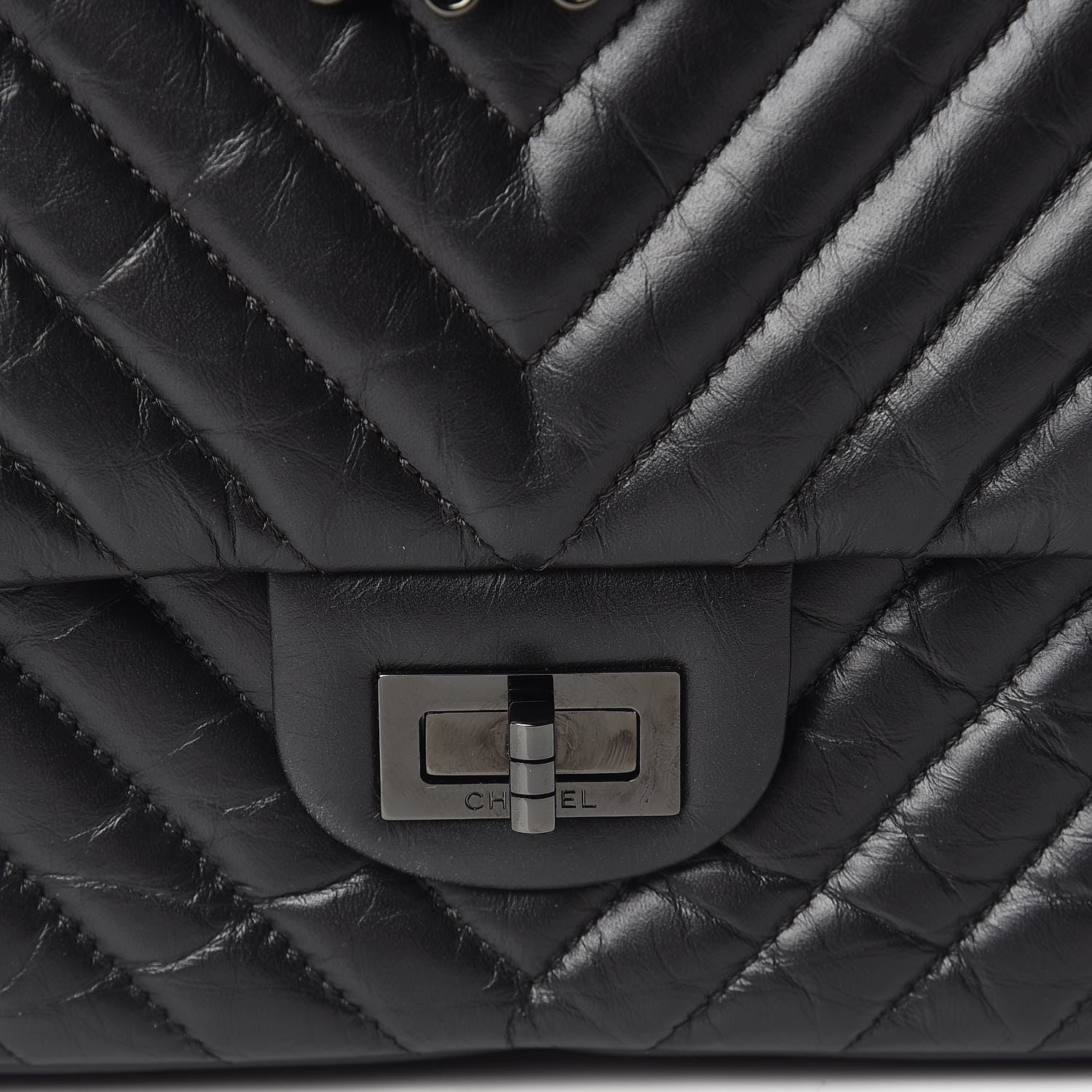 Chanel Aged Calfskin Chevron Quilted 2.55 Reissue 226 So Black 10 of 11