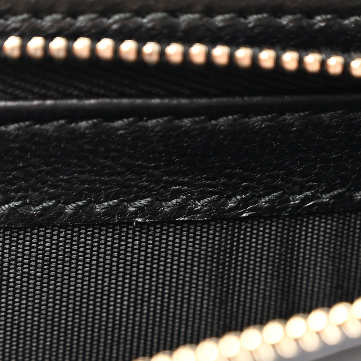 Alexander McQueen ALEXANDER MCQUEEN Calfskin Studded Wallet on Chain Black 14 of 26