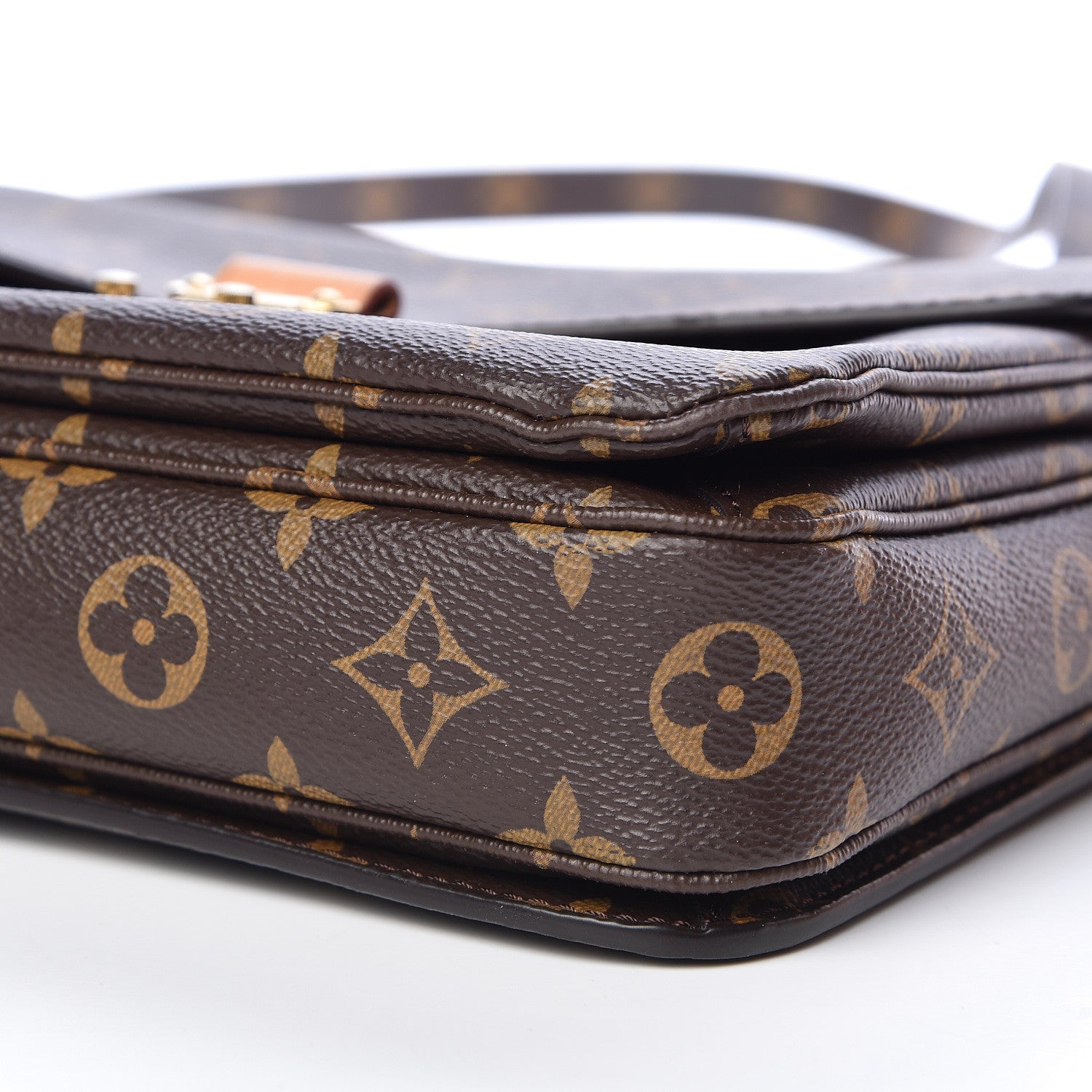 Louis Vuitton Monogram Pochette Metis 9 of 11