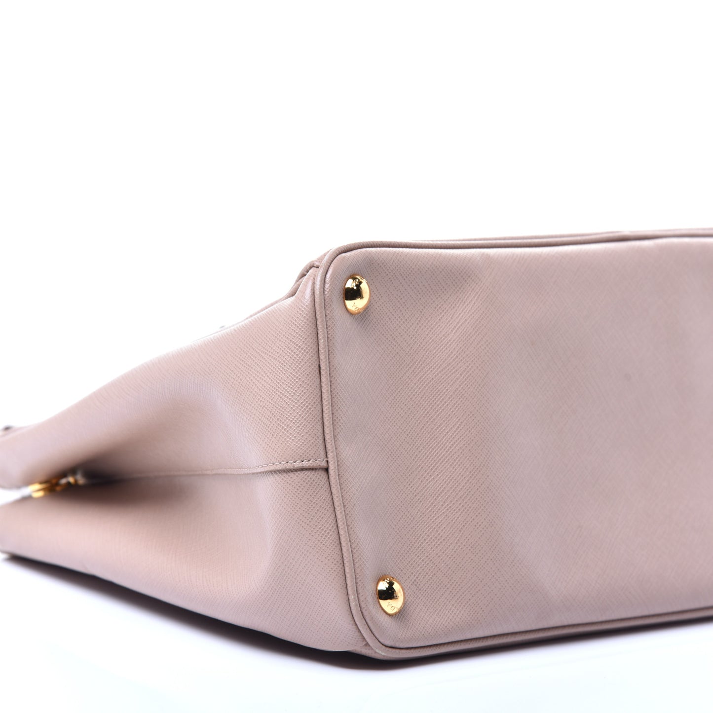 Saffiano Medium Galleria Double Zip Tote Cammeo