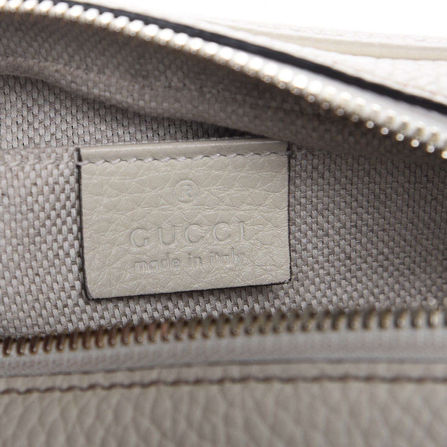 Gucci Pebbled Calfskin Small Soho Disco Bag Off White 6 of 8