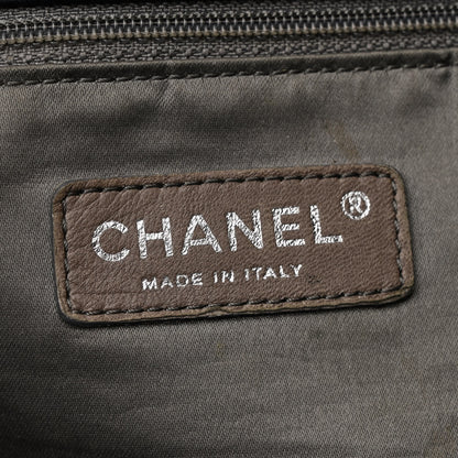 Chanel Patent Calfskin Patchwork Brooklyn Tote Black 6 of 10