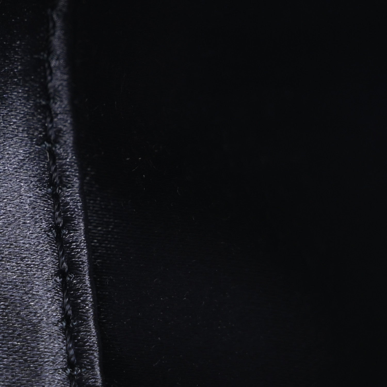 Fendi Sequin Paillettes Shiny Nappa Sex and the City Nano Maxi Buckle Baguette Charm Midnight 5 of 12