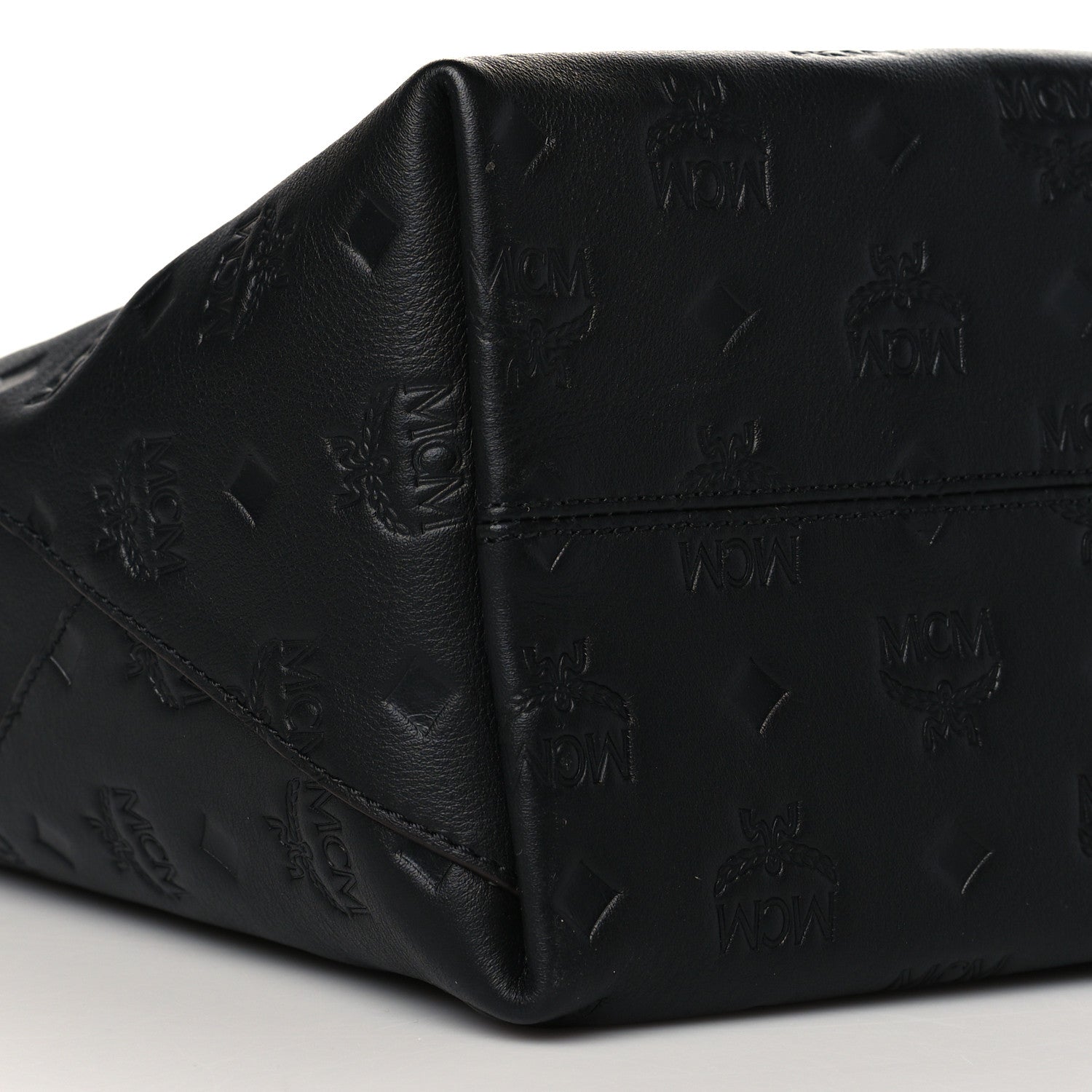 MCM Calfskin Ottomar Medium Klara Hobo Black 9 of 10