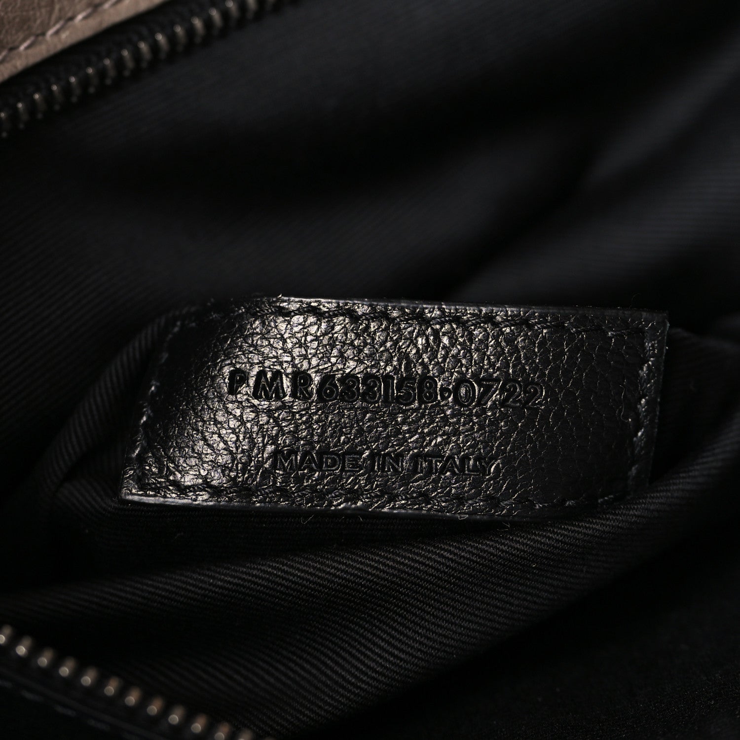 Saint Laurent Crinkled Calfskin Matelasse Monogram Medium Niki Chain Satchel Light Taupe 7 of 9