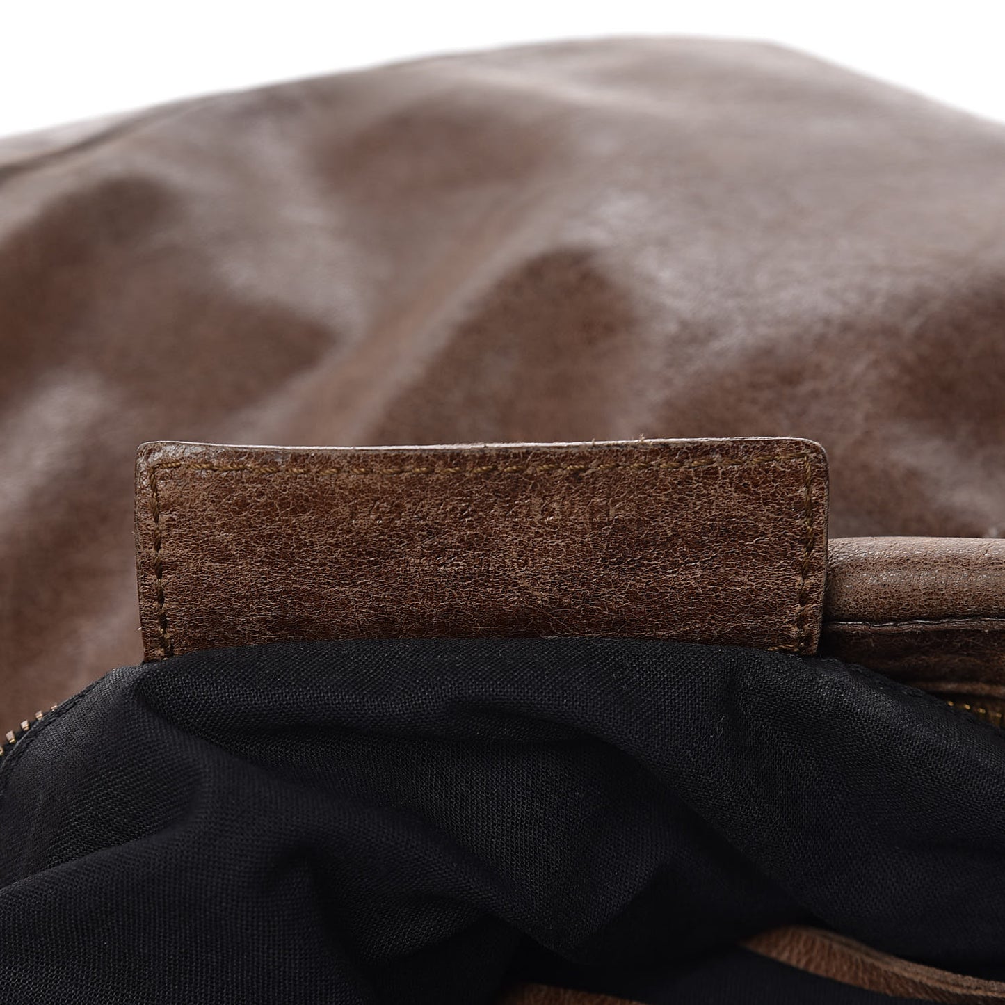 Agneau Classic Hardware Day Hobo Sienna
