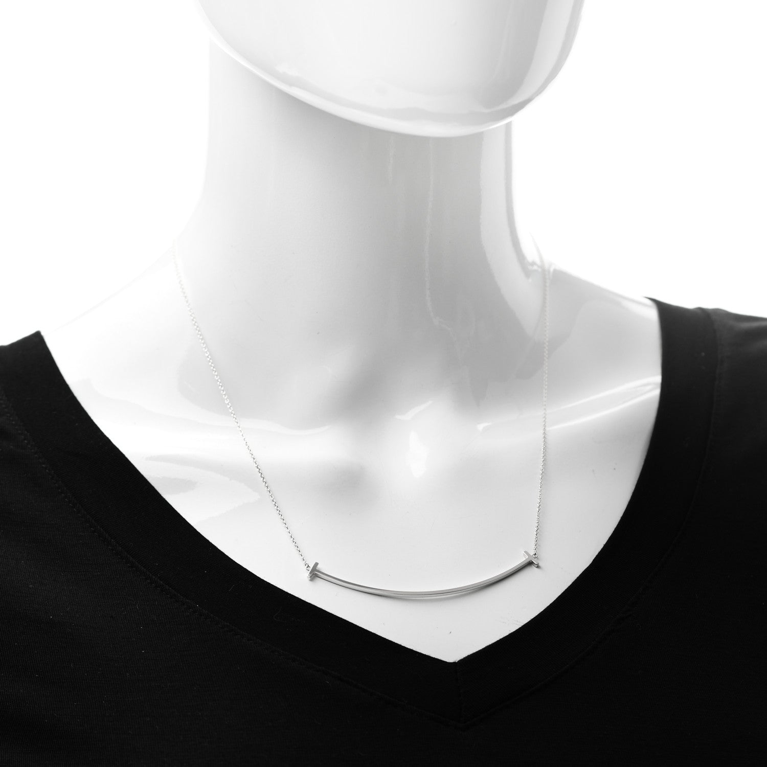 Tiffany Sterling Silver Large T Smile Pendant Necklace 2 of 5