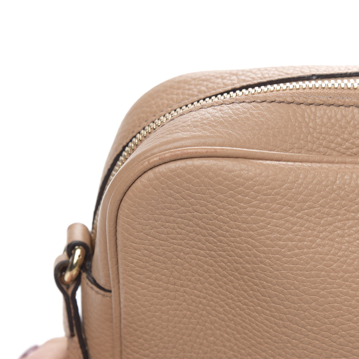 Pebbled Calfskin Small Soho Disco Bag Camelia