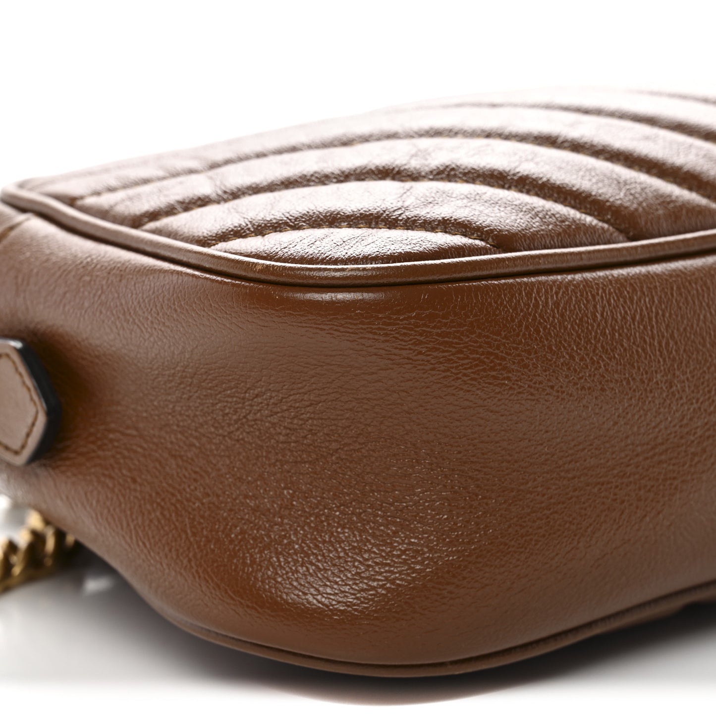 Glazed Calfskin Matelasse Diagonal Small GG Marmont Chain Shoulder Bag Cuir