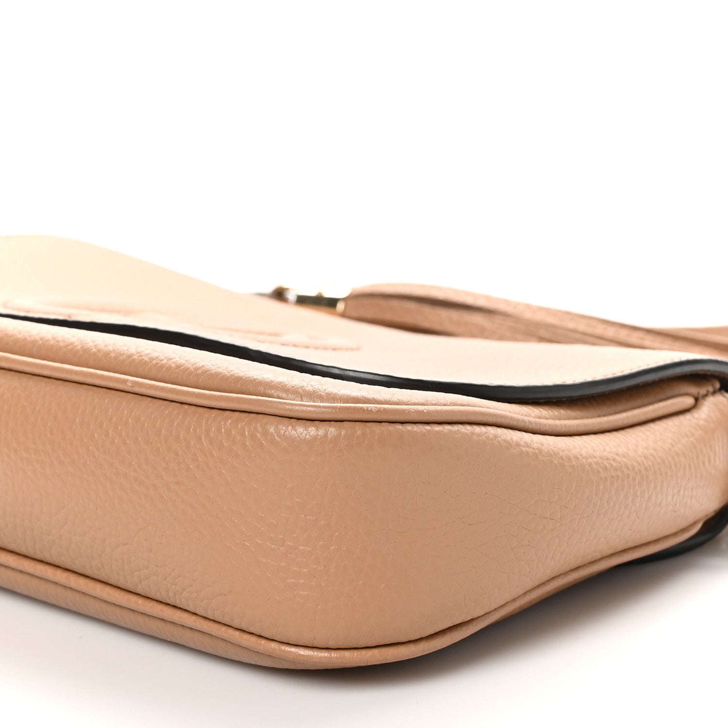 Gucci Pebbled Calfskin Medium Soho Flap Crossbody Camelia 10 of 10
