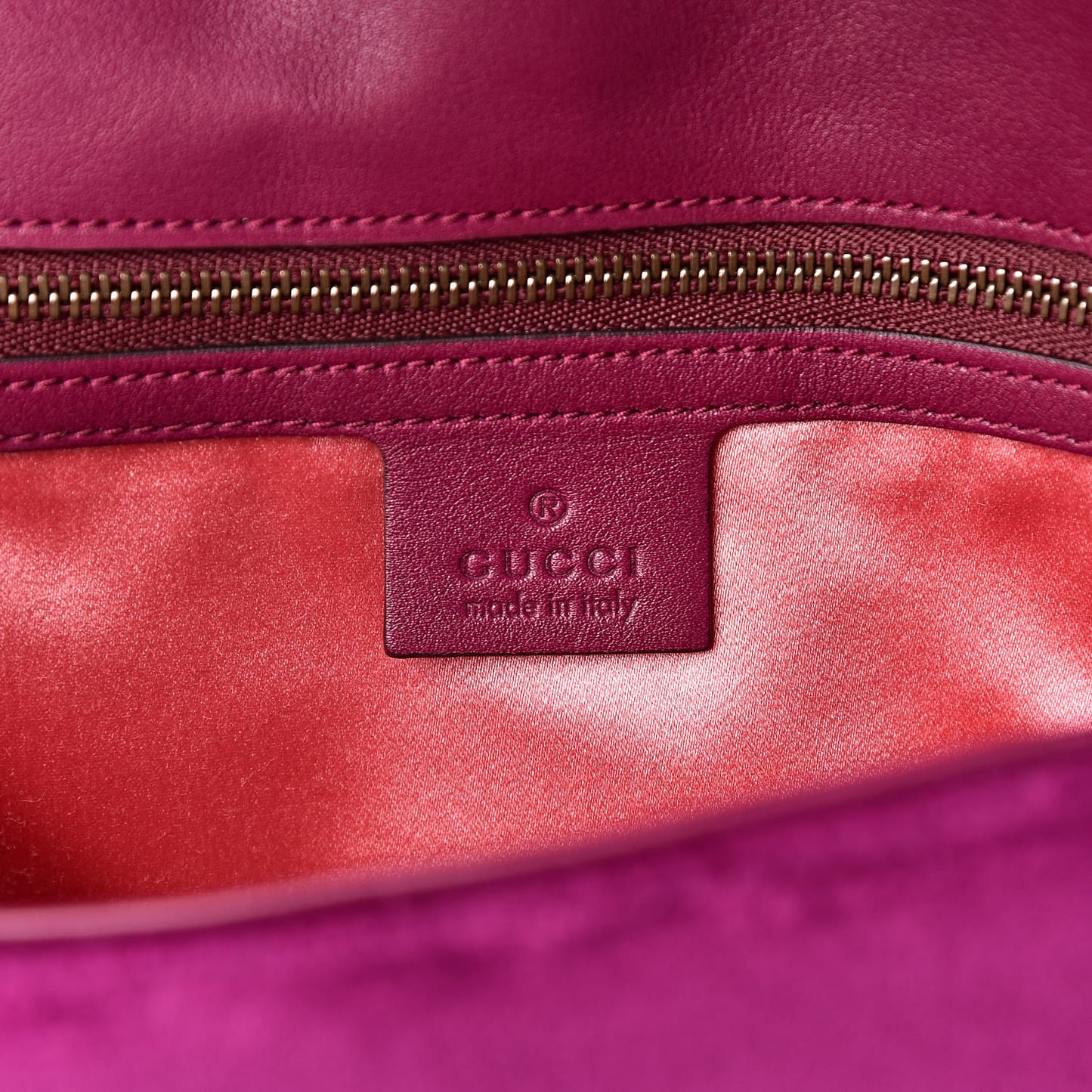 Velvet Matelasse Medium GG Marmont Shoulder Bag Fuchsia Violet Cyclamen