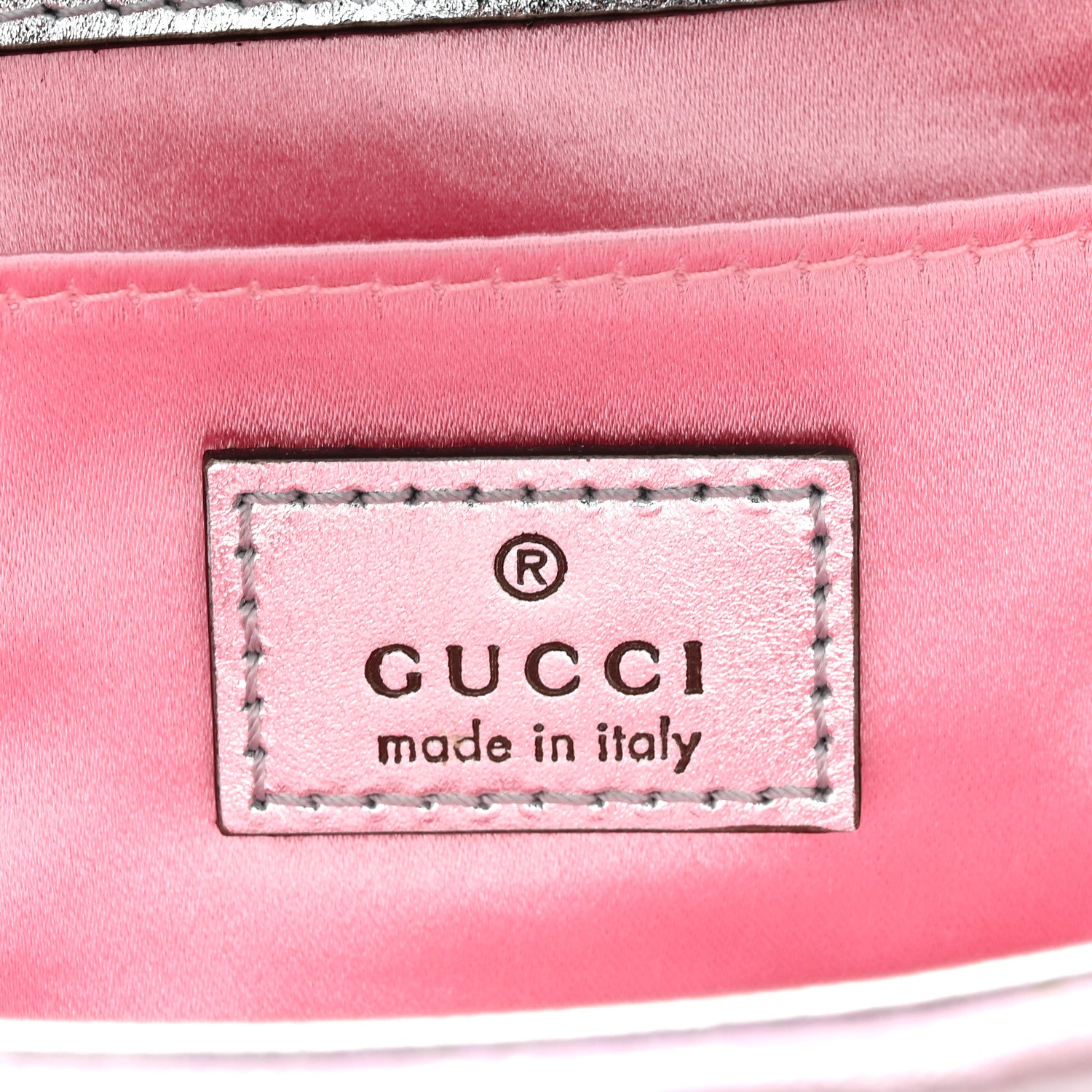 Gucci Iridescent Nappa Vertical Matelasse Medium Maxi Horsebit Chain Shoulder Bag Escape Pink 6 of 10