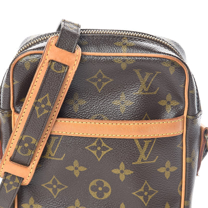 Louis Vuitton Monogram Danube 21 7 of 9