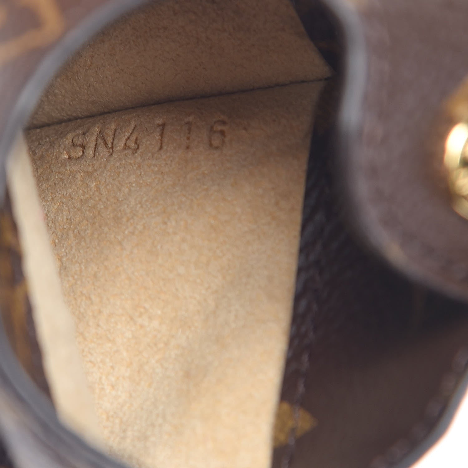 Louis Vuitton Monogram Sunglasses Case MM 6 of 7