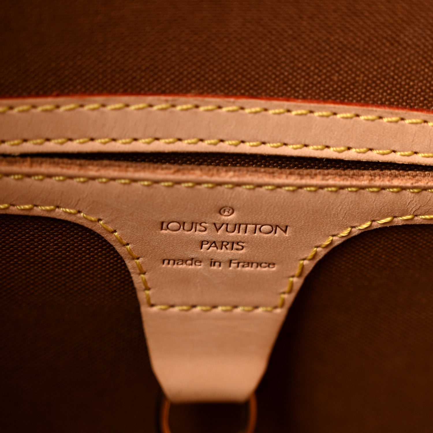 Louis Vuitton Monogram Ellipse MM 5 of 10