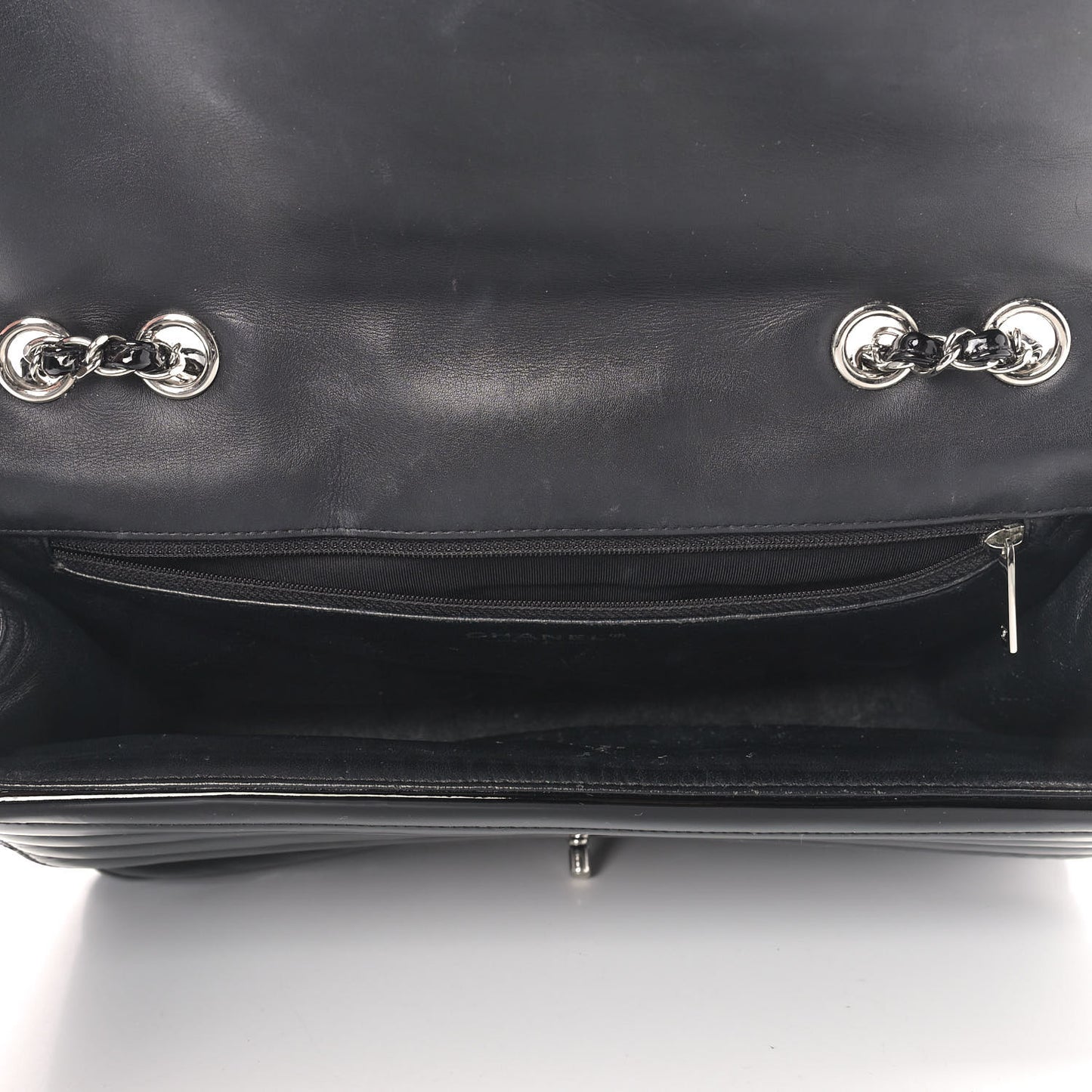 Patent Horizontal Quilted Jumbo Single Flap Black