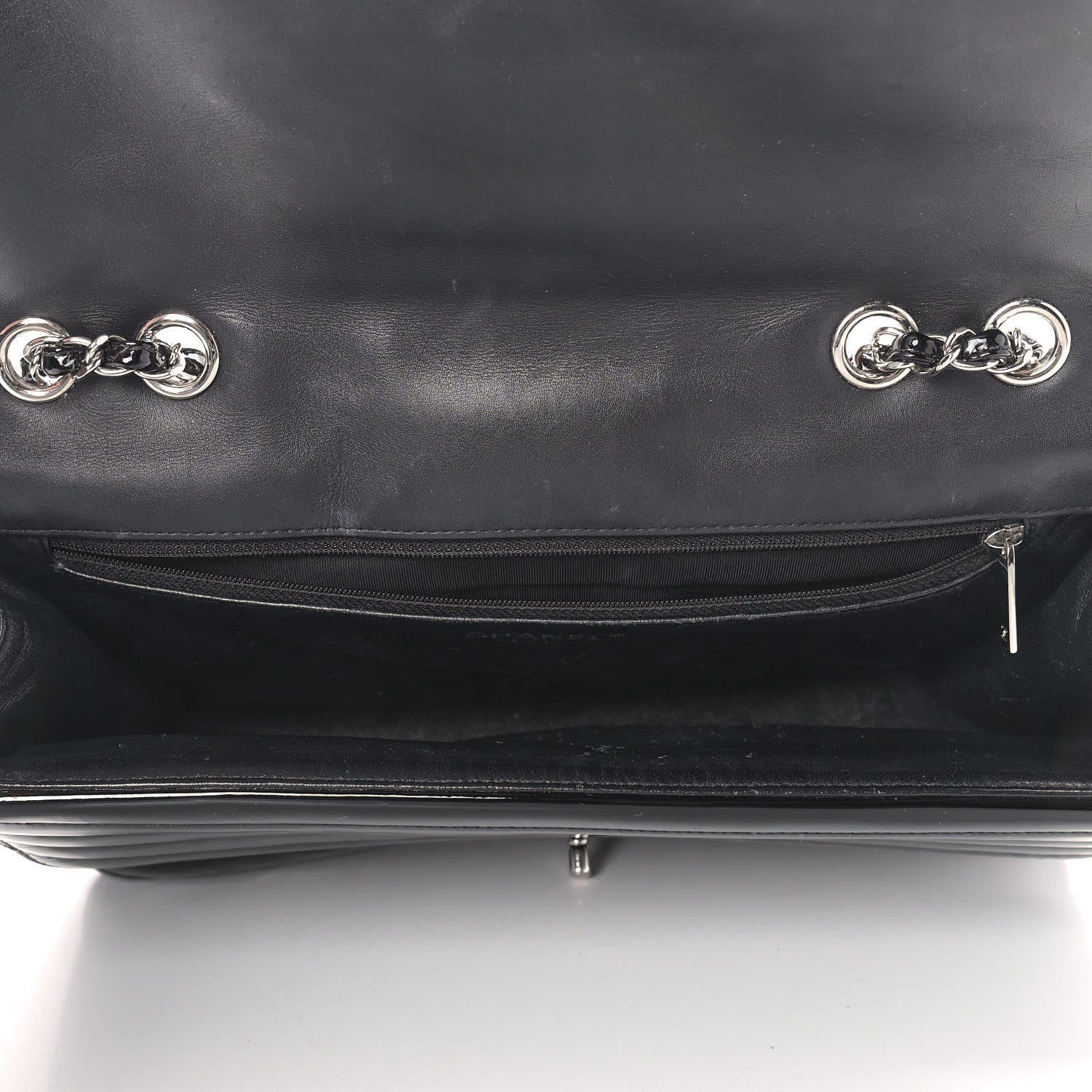 Chanel Patent Horizontal Quilted Jumbo Single Flap Black 5 of 9