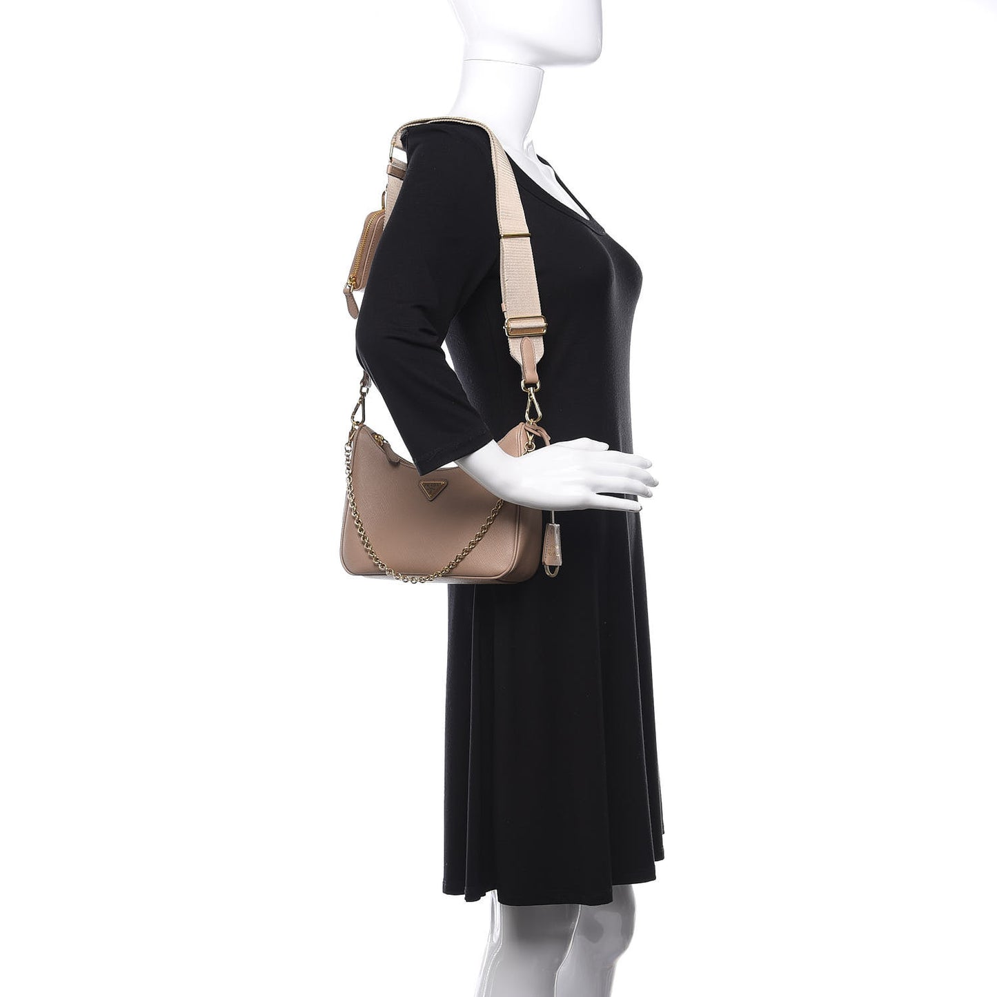 Saffiano Re-Edition 2005 Shoulder Bag Cammeo Beige