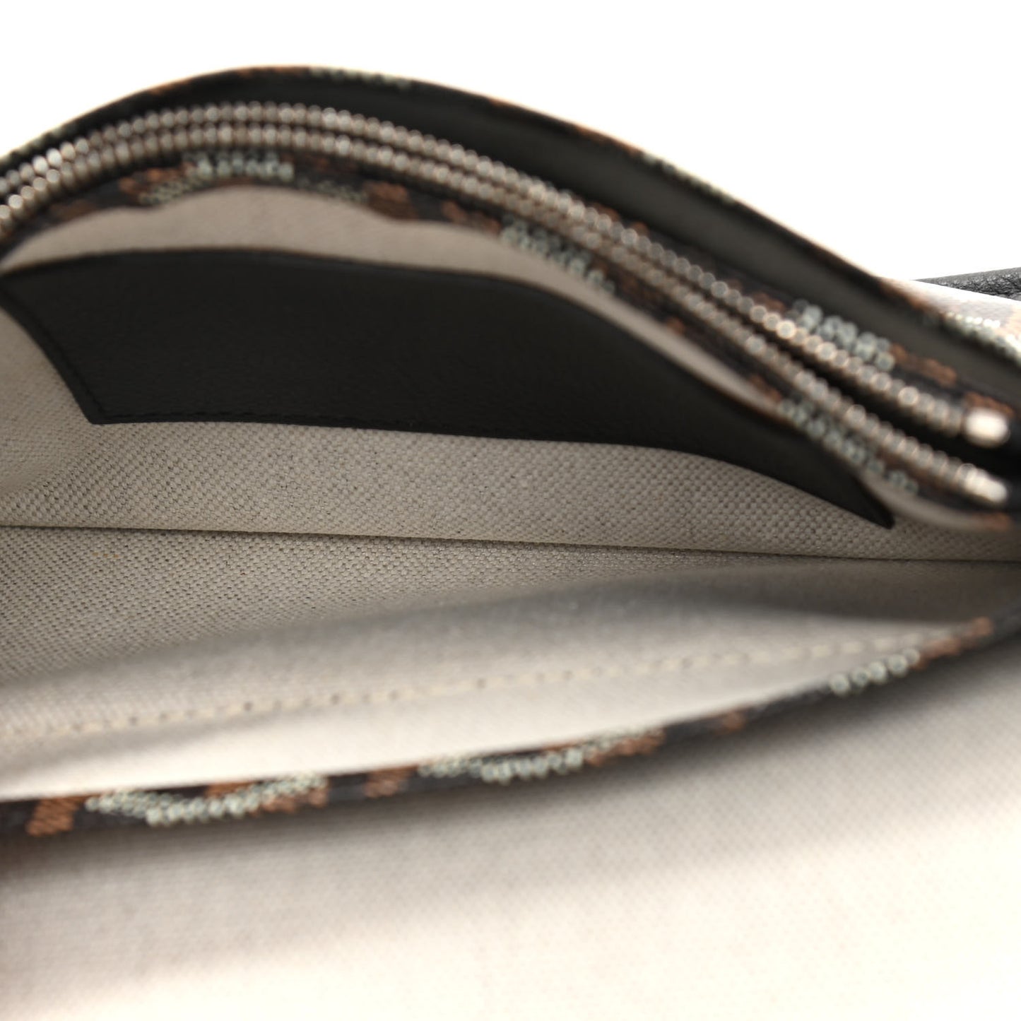Goyardine Plumet Wallet Clutch Black
