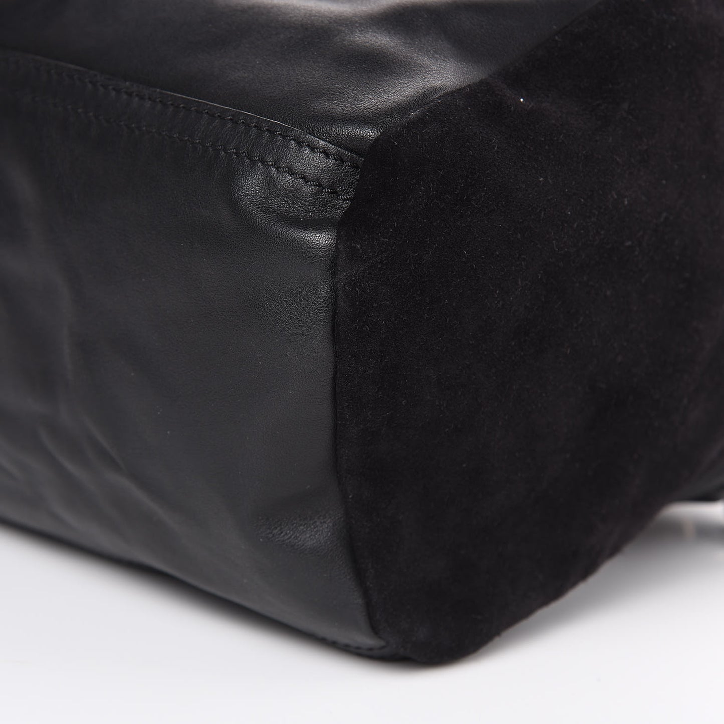Calfskin Crocodile Embossed Medium Pandora Black