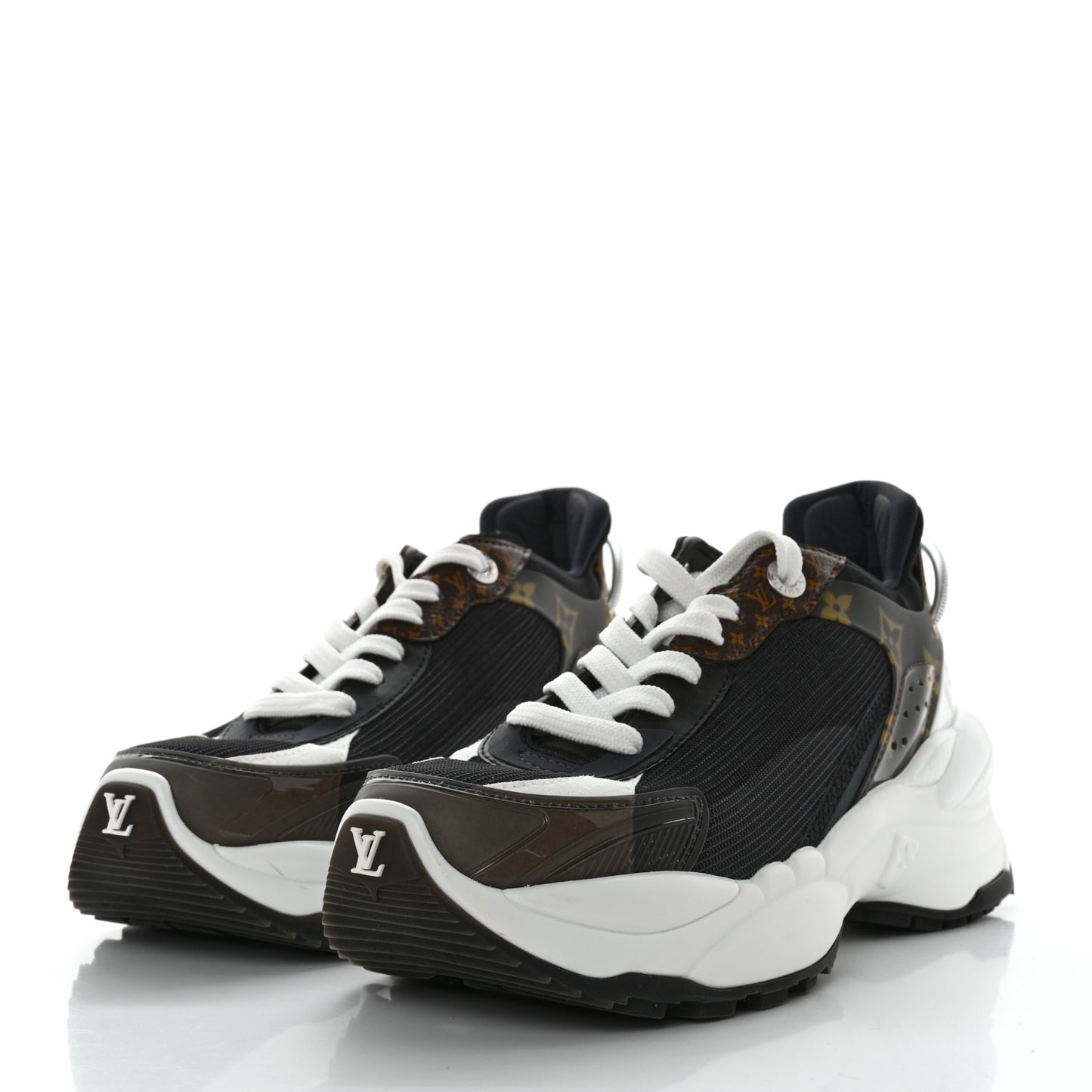 Monogram Calfskin Run 55 Sneakers 38 Black