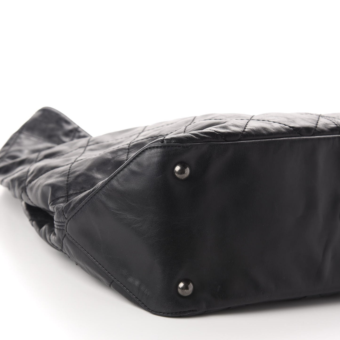 Aged Calfskin Quilted Coco Supple Hobo Black